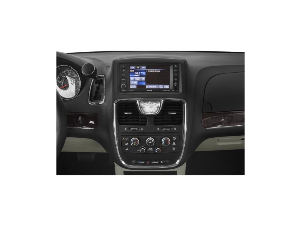 2013 Chrysler Town & Country Touring