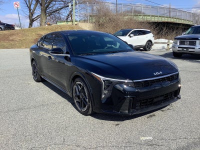 2025 Kia K4 GT-Line