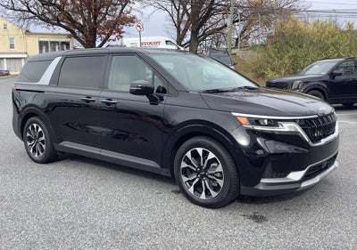 2022 Kia Carnival EX