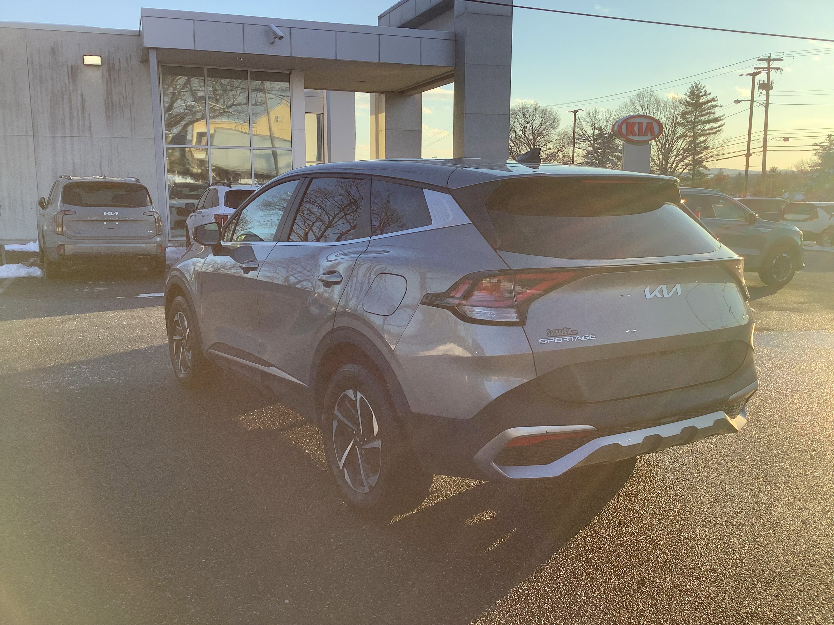 2023 Kia Sportage Hybrid LX