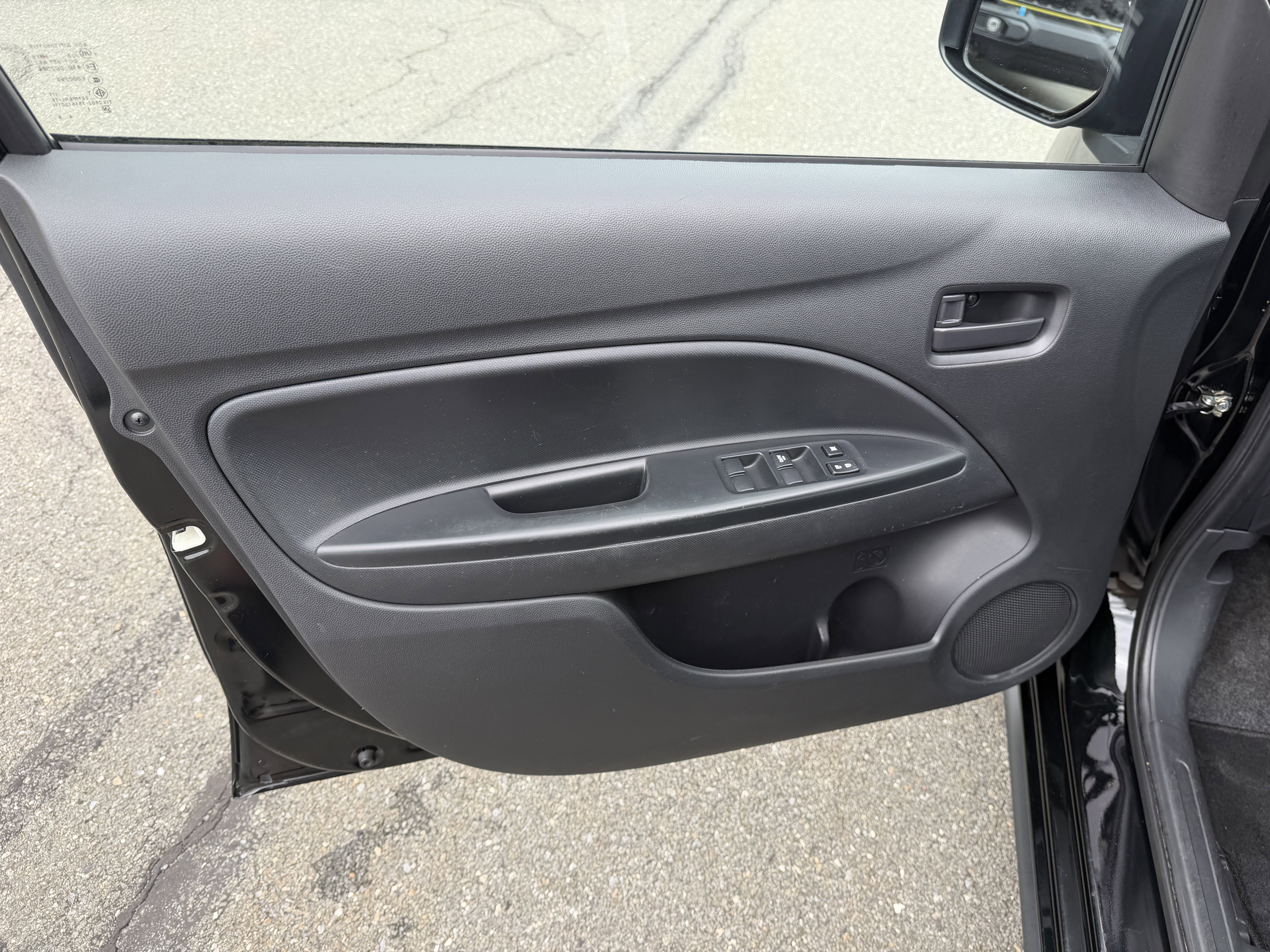 2022 Mitsubishi Mirage G4 ES
