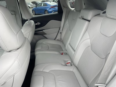 2021 Jeep Cherokee Latitude Lux 4X4