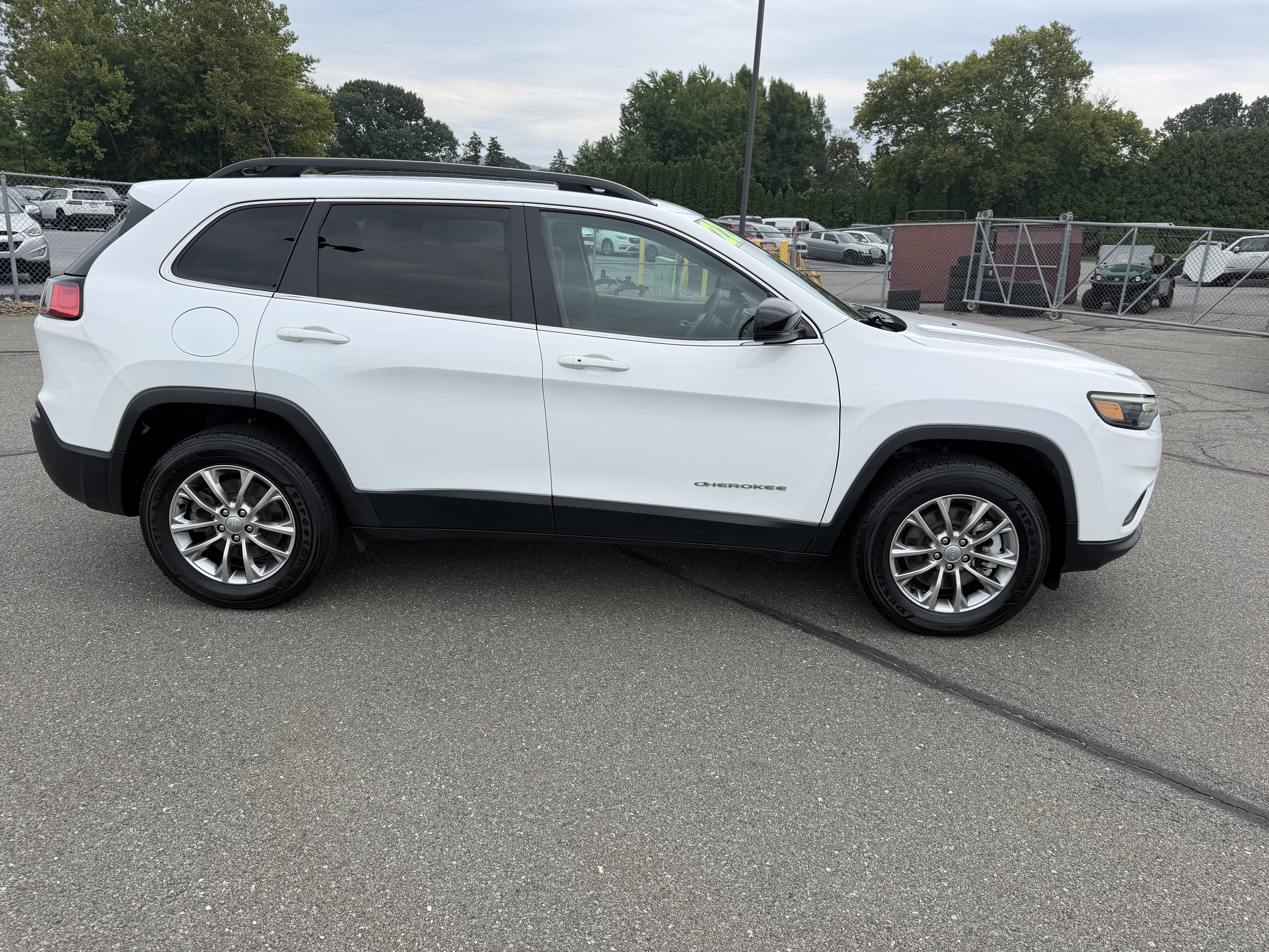 2022 Jeep Cherokee Latitude Lux 4x4