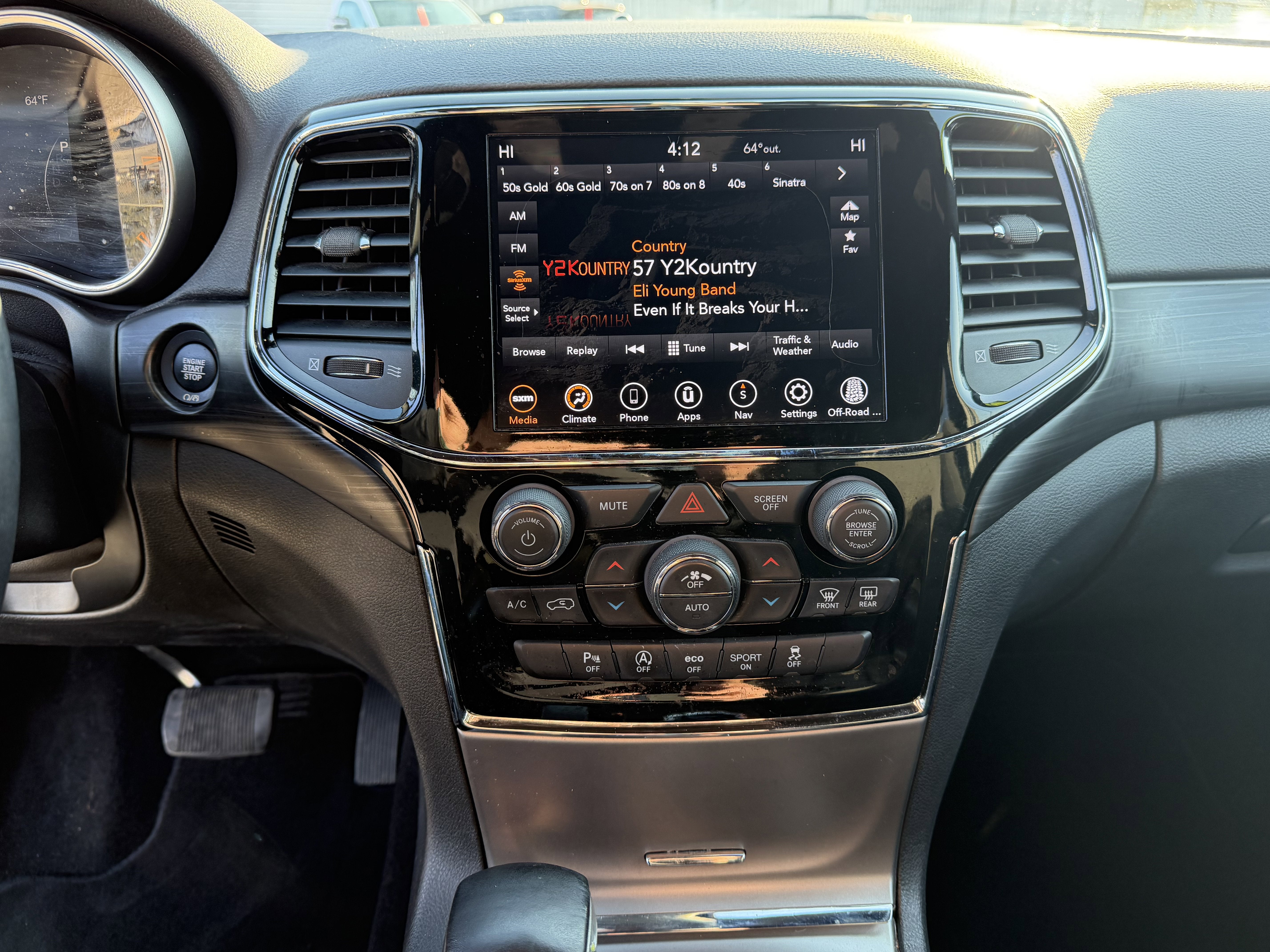 2020 Jeep Grand Cherokee Laredo E 4x4