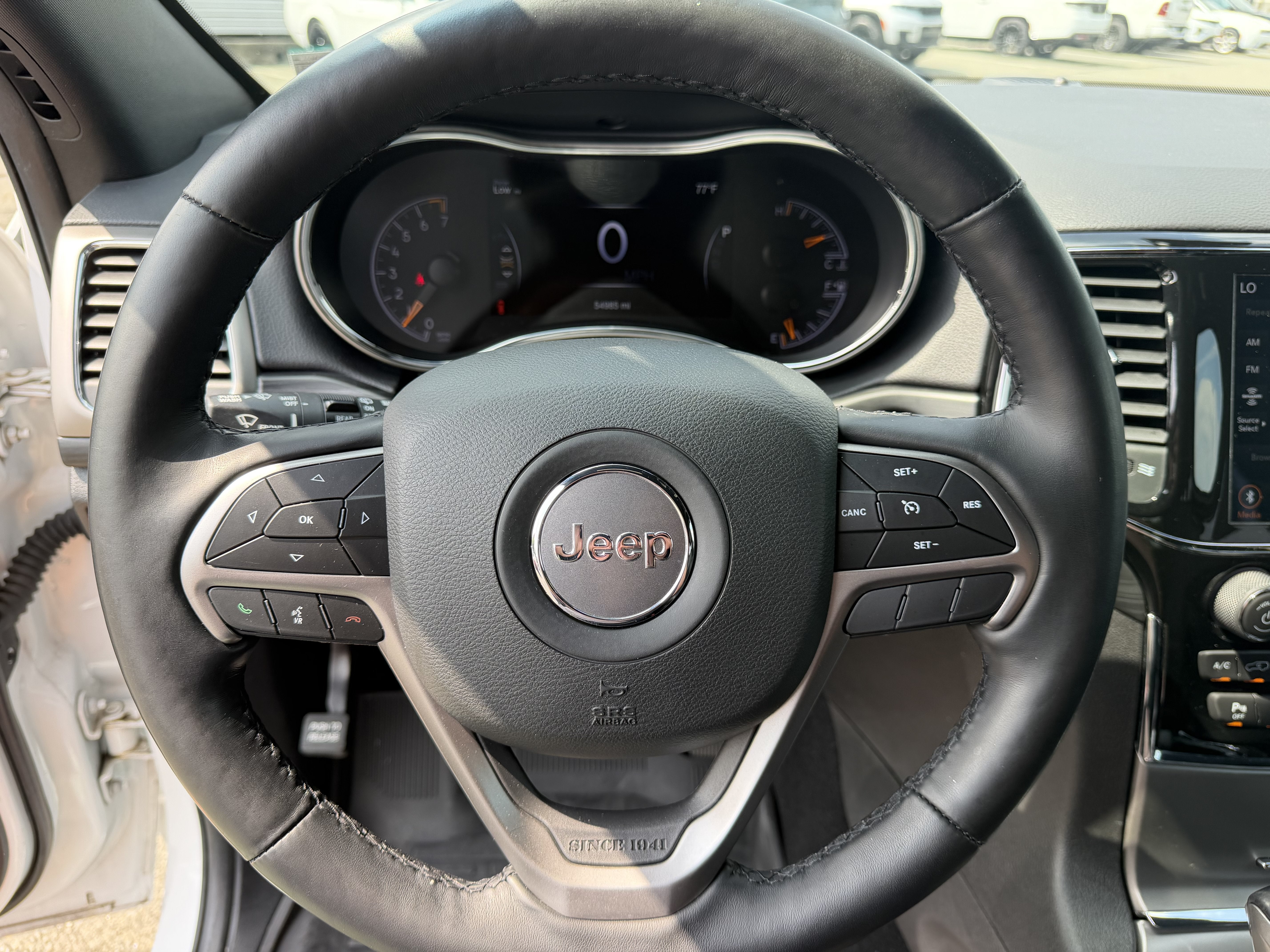 2021 Jeep Grand Cherokee Laredo X 4x4