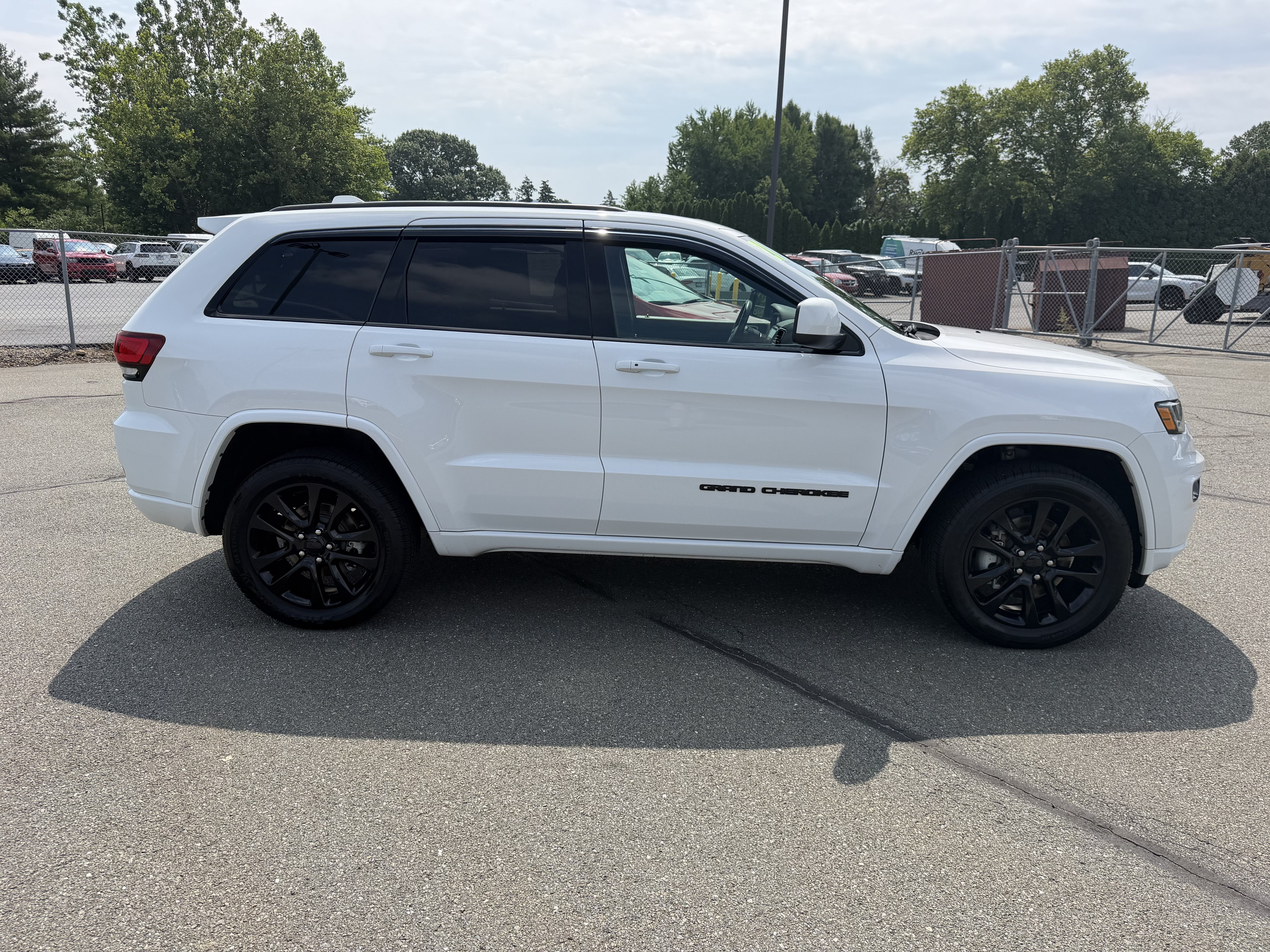 2021 Jeep Grand Cherokee Laredo X 4x4