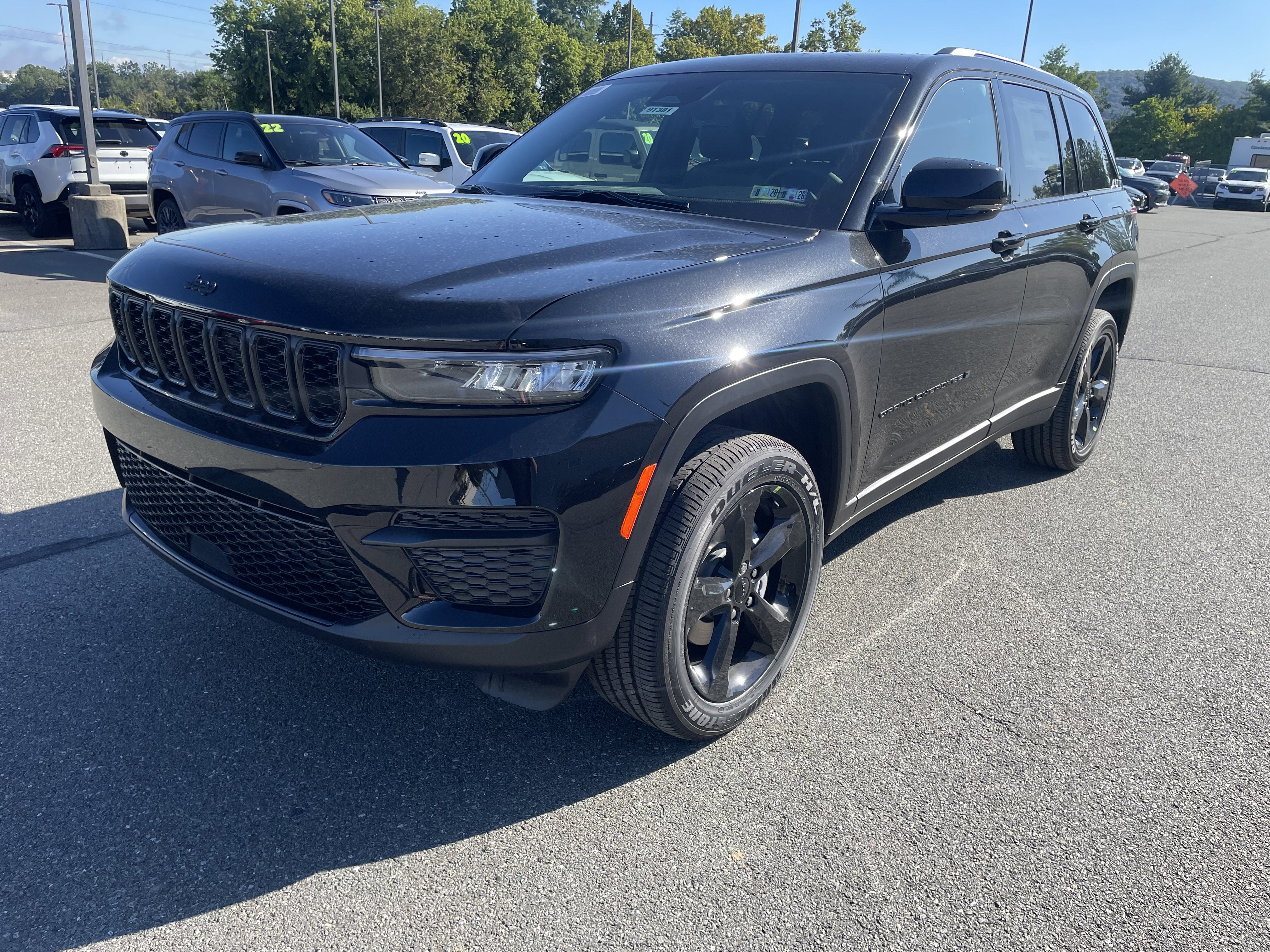 2025 Jeep Grand Cherokee GRAND CHEROKEE ALTITUDE X 4X4
