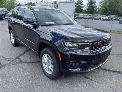 2024 Jeep Grand Cherokee Laredo X 4x4
