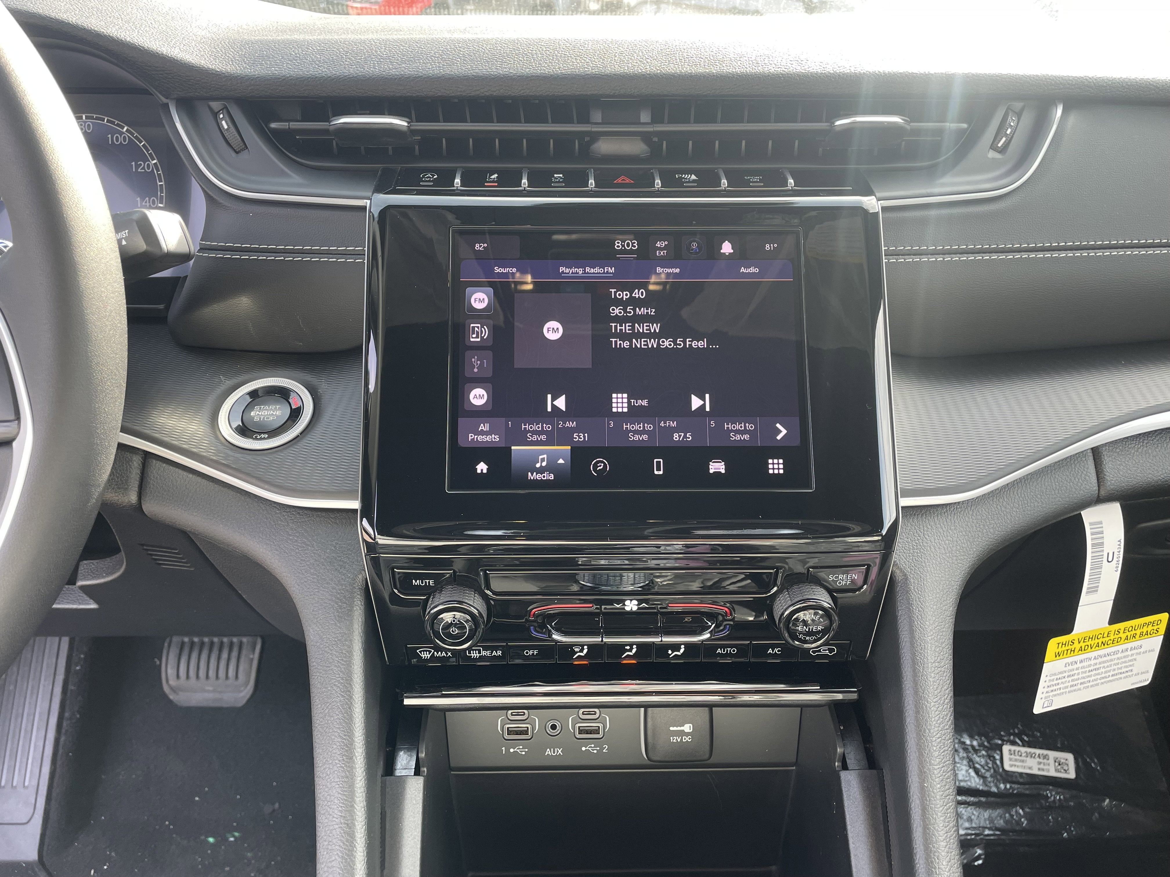 2025 Jeep Grand Cherokee GRAND CHEROKEE LAREDO X 4X4