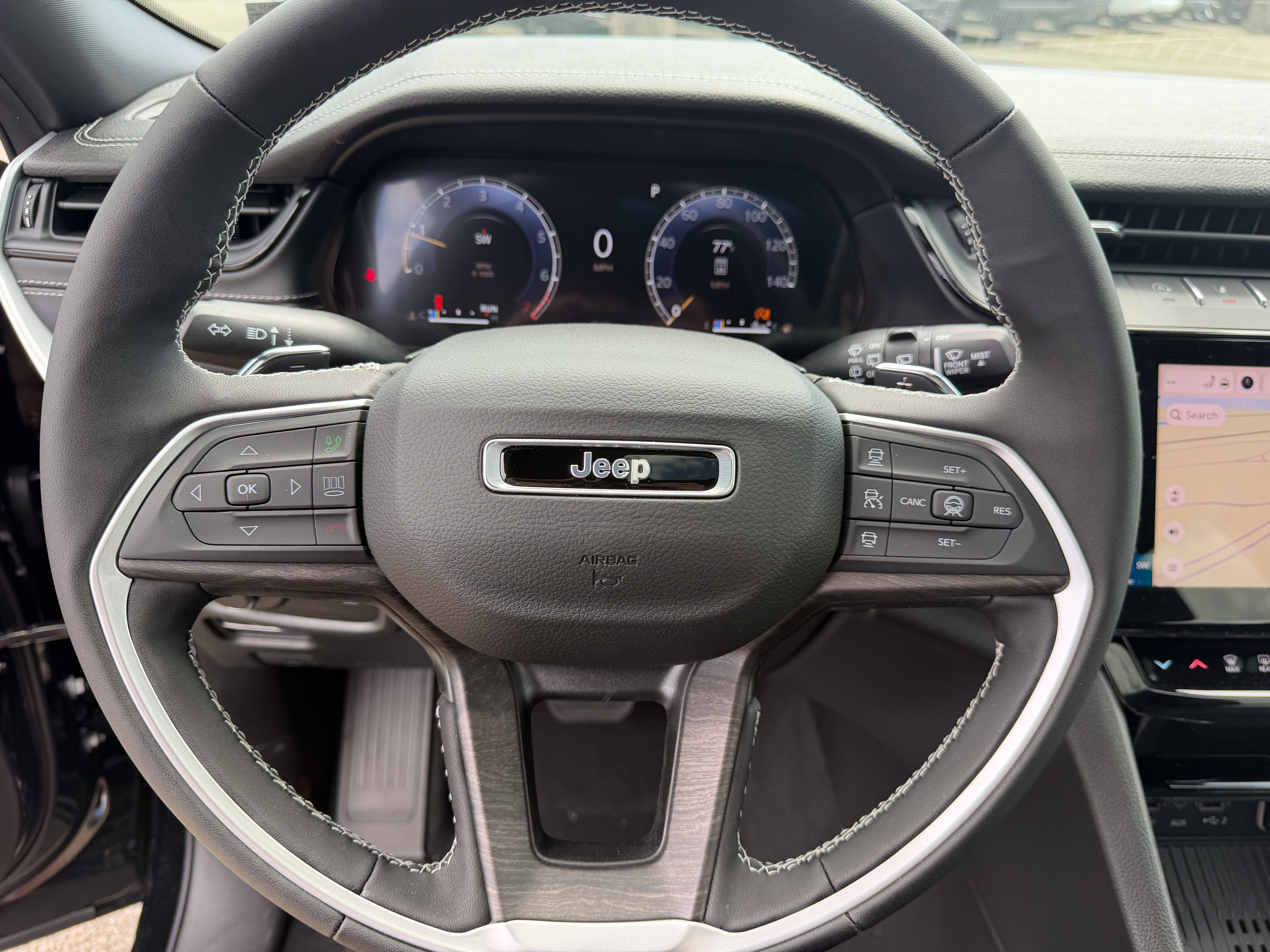 2026 Jeep Grand Cherokee GRAND CHEROKEE LAREDO ALTITUDE 4X4