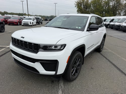 2027 Jeep Grand Cherokee GRAND CHEROKEE LAREDO ALTITUDE 4X4
