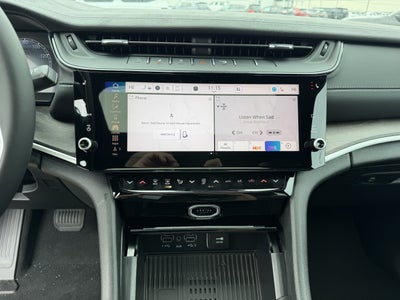 2027 Jeep Grand Cherokee GRAND CHEROKEE LAREDO ALTITUDE 4X4