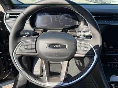 2027 Jeep Grand Cherokee GRAND CHEROKEE LAREDO ALTITUDE 4X4