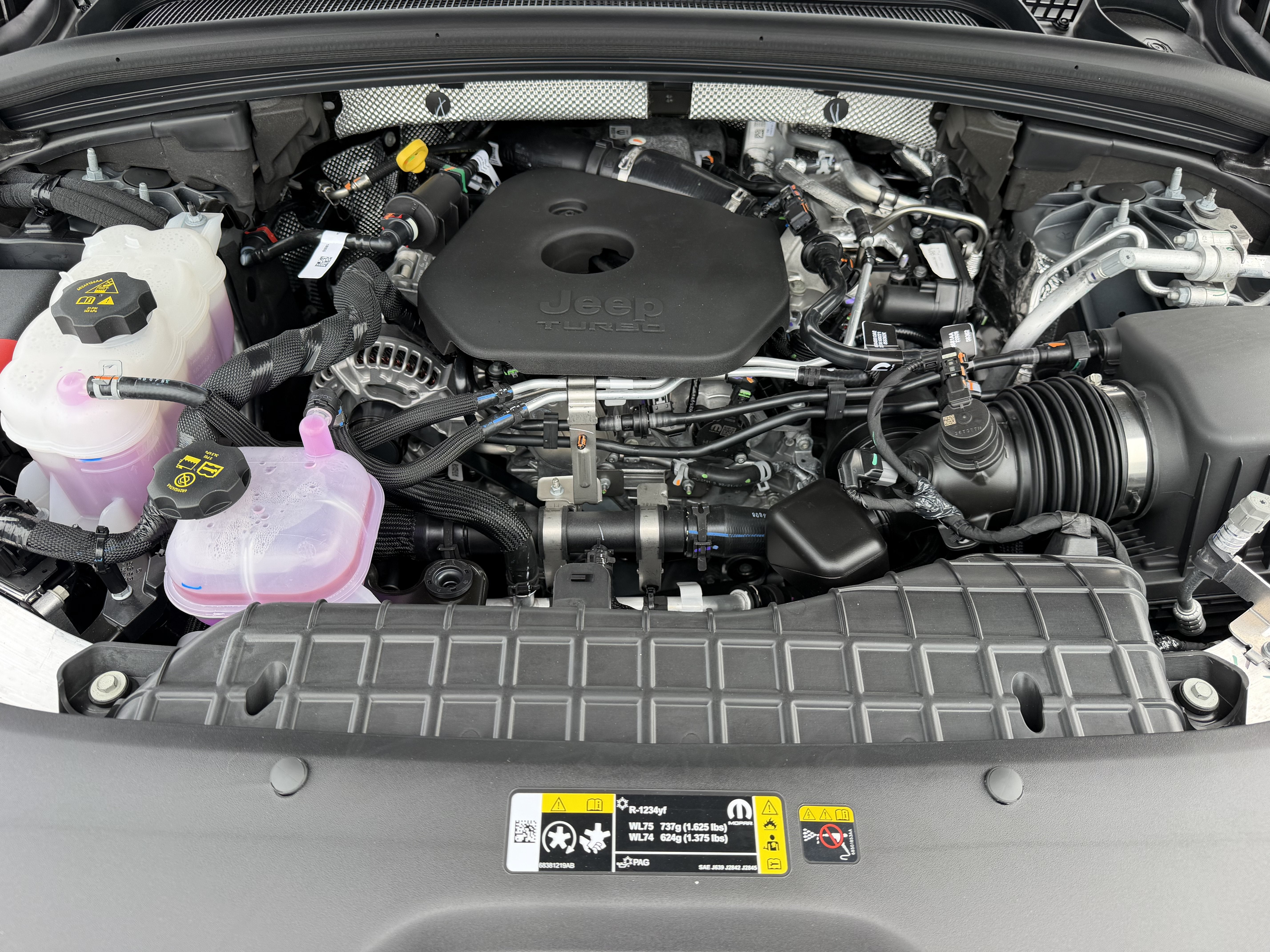 2027 Jeep Grand Cherokee GRAND CHEROKEE LAREDO ALTITUDE 4X4