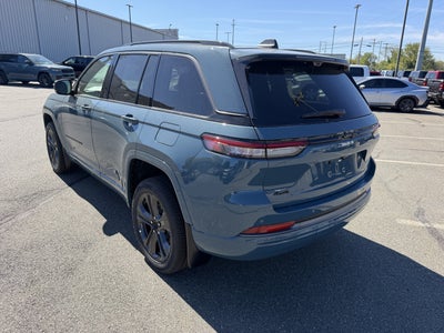 2027 Jeep Grand Cherokee GRAND CHEROKEE LIMITED RESERVE 4X4