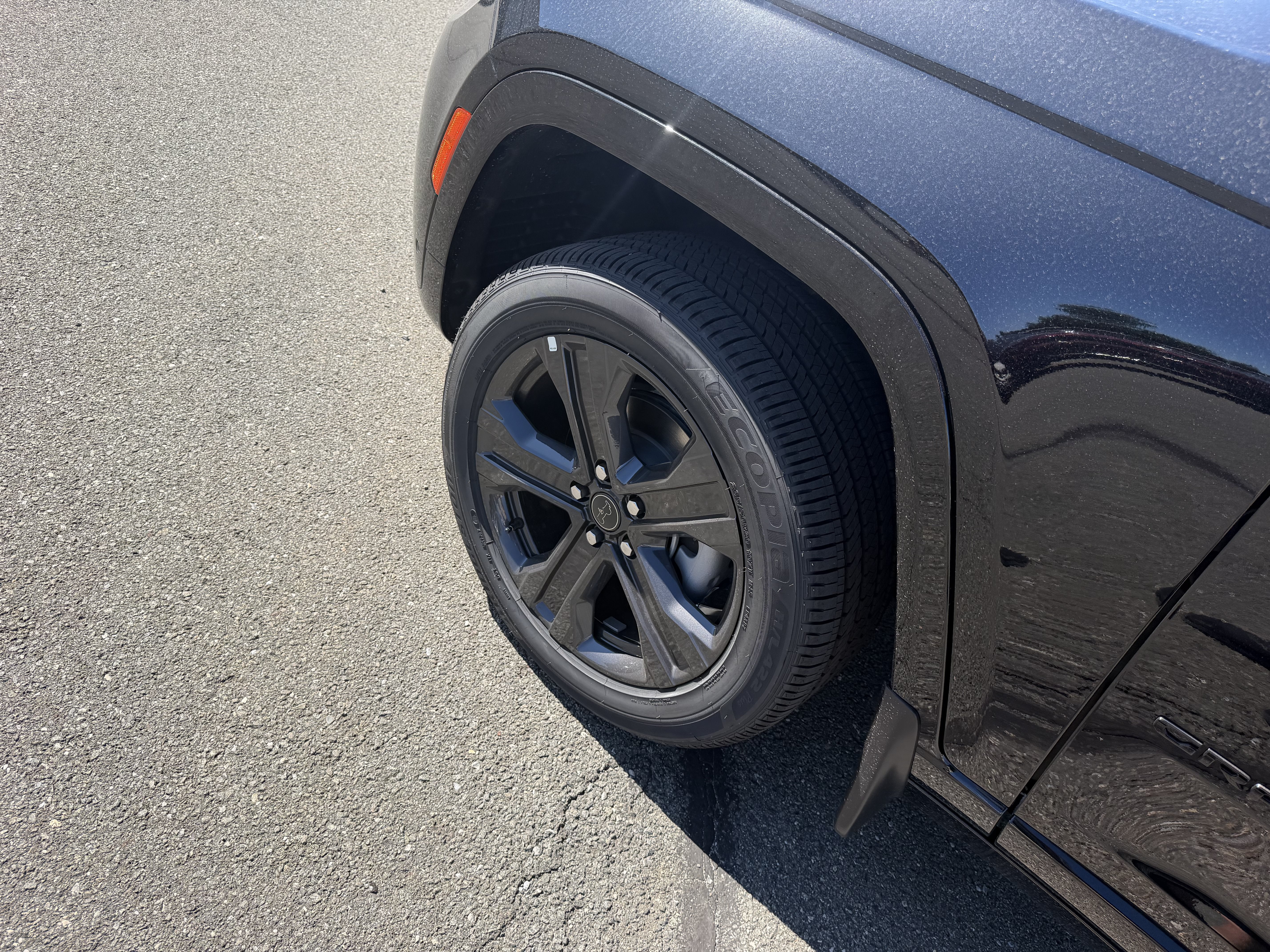 2027 Jeep Grand Cherokee GRAND CHEROKEE LIMITED RESERVE 4X4