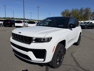 2027 Jeep Grand Cherokee GRAND CHEROKEE SUMMIT 4X4