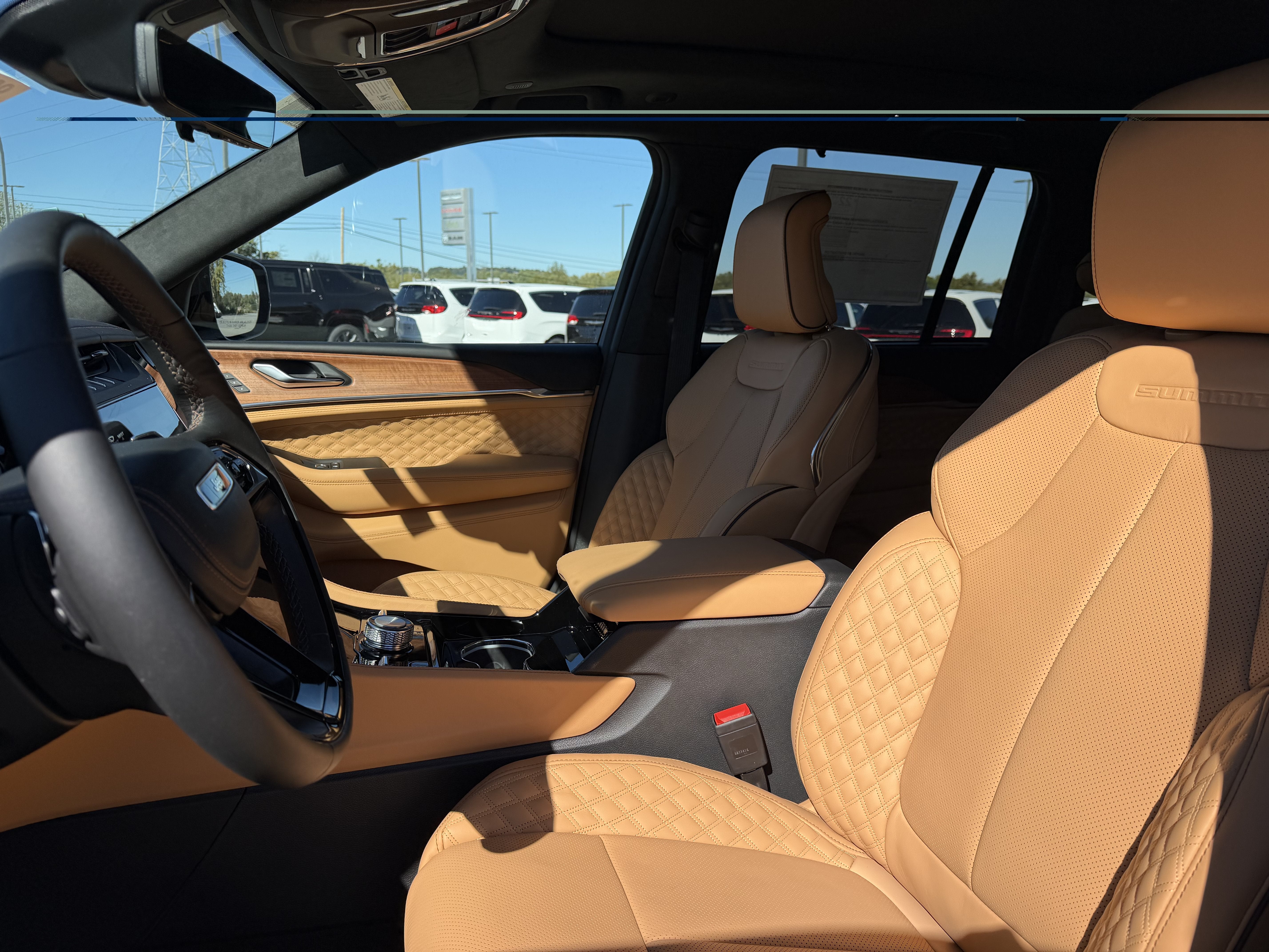 2027 Jeep Grand Cherokee GRAND CHEROKEE SUMMIT 4X4