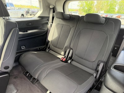 2021 Jeep Grand Cherokee L Laredo 4x4