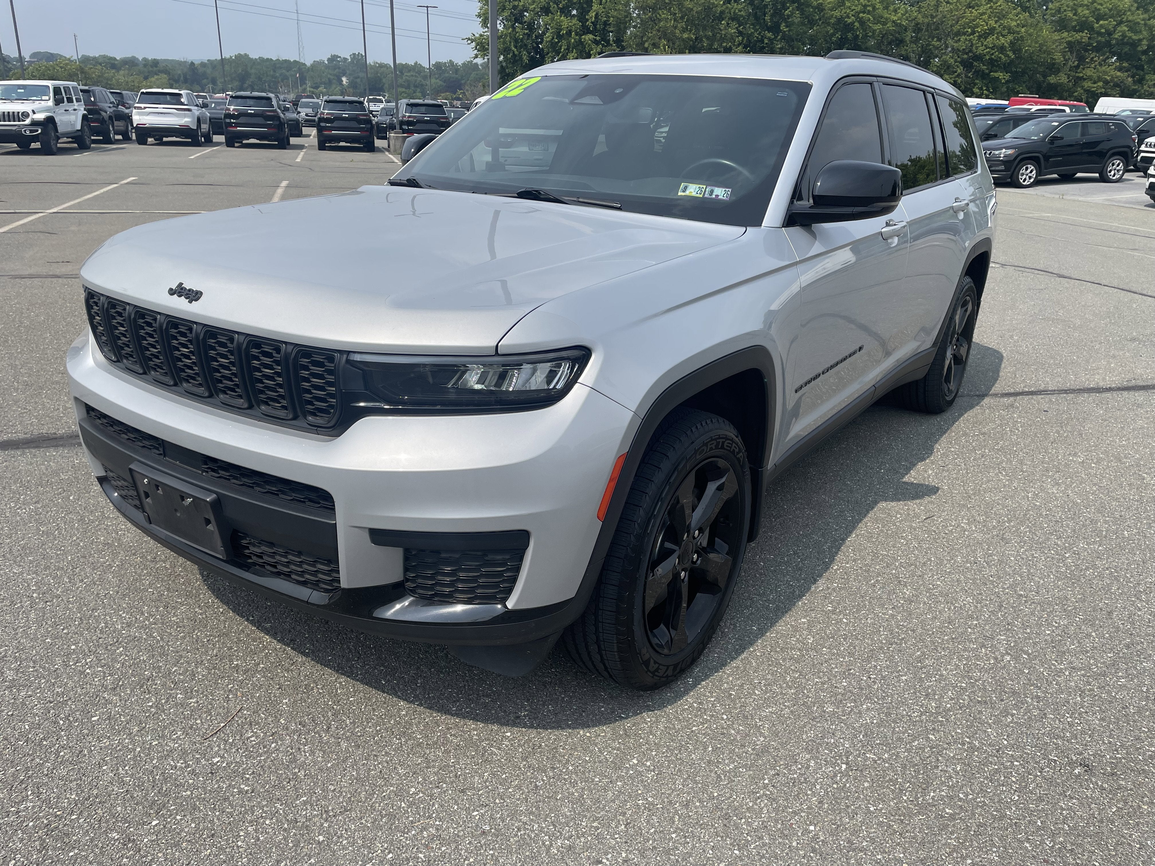 2022 Jeep Grand Cherokee L Altitude 4x4