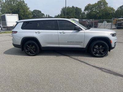 2022 Jeep Grand Cherokee L Altitude 4x4