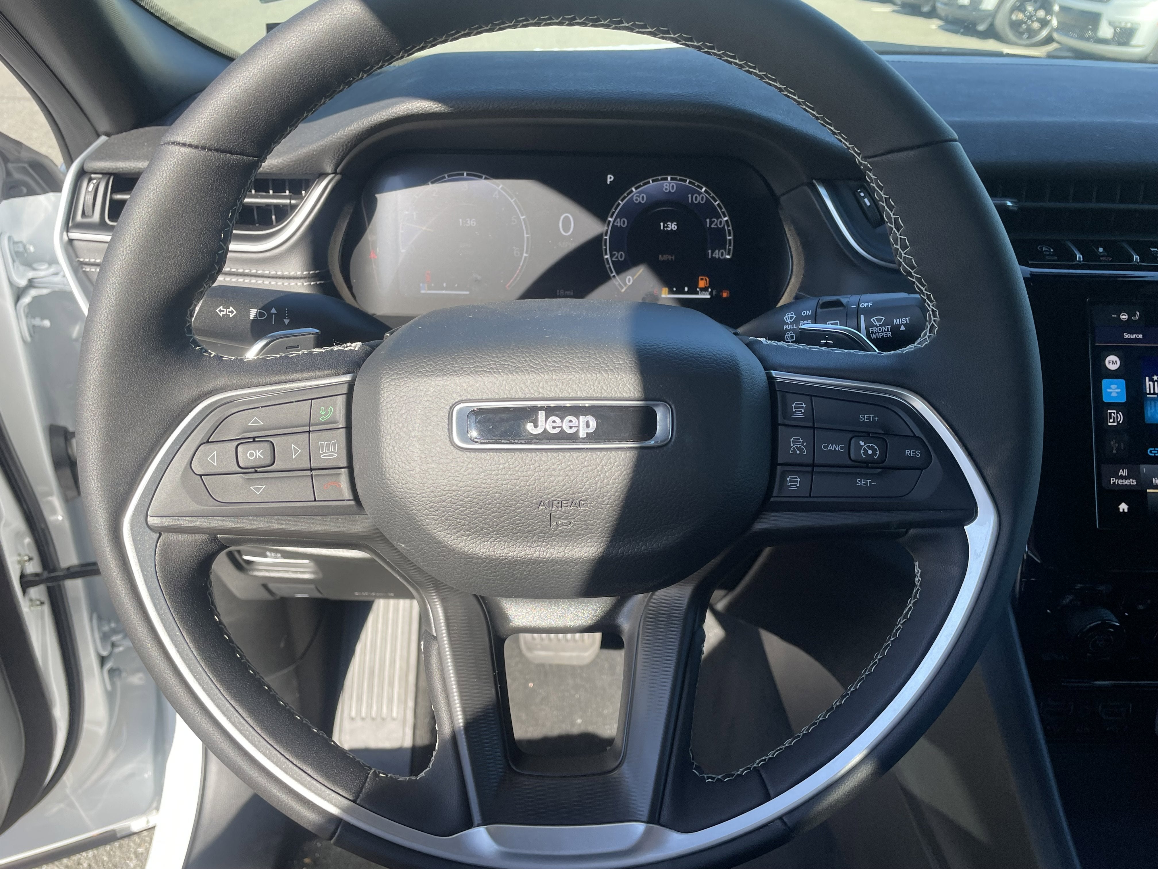 2025 Jeep Grand Cherokee GRAND CHEROKEE L ALTITUDE X 4X4