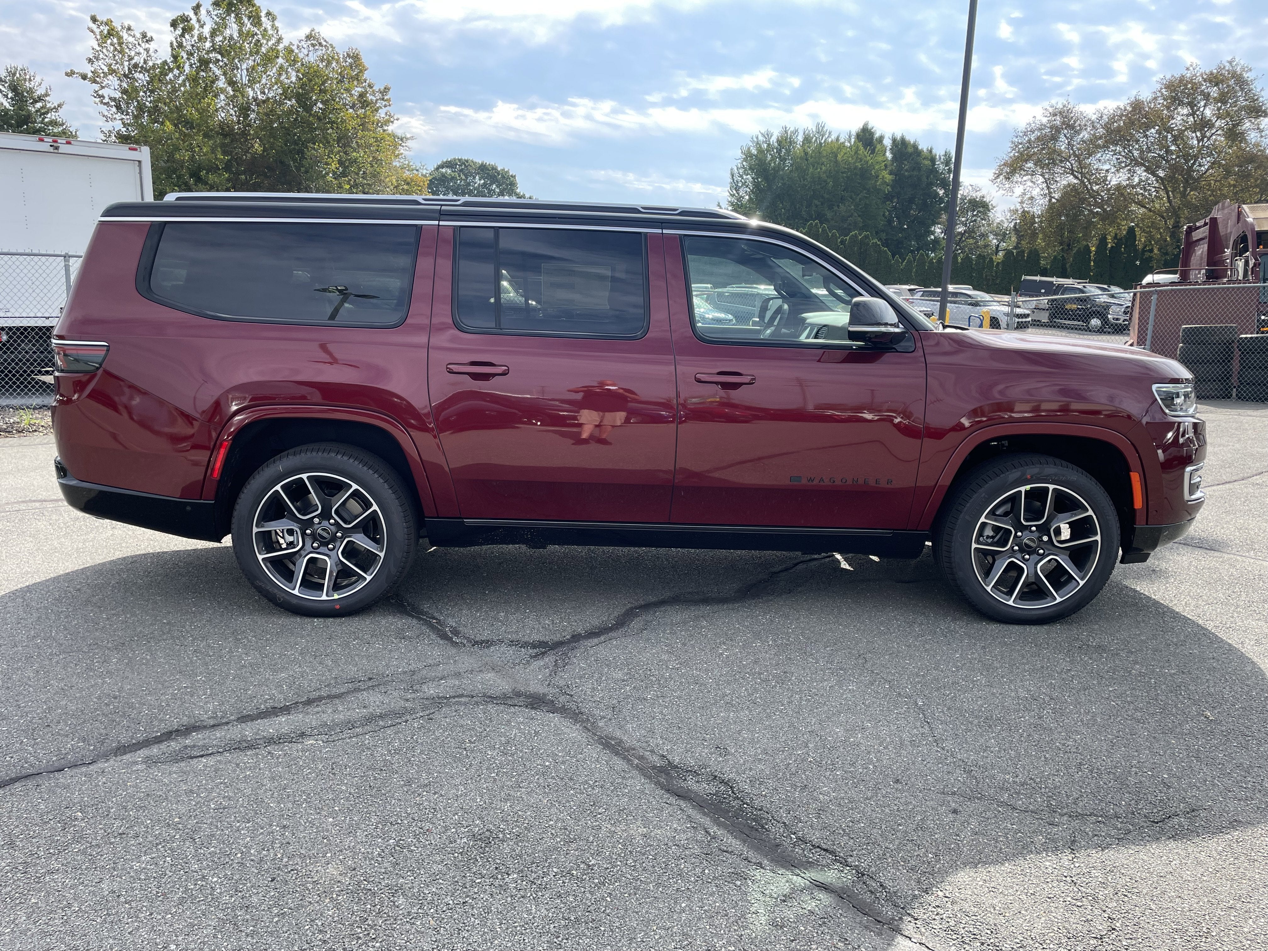 2025 Jeep Wagoneer WAGONEER L SUPER 4X4