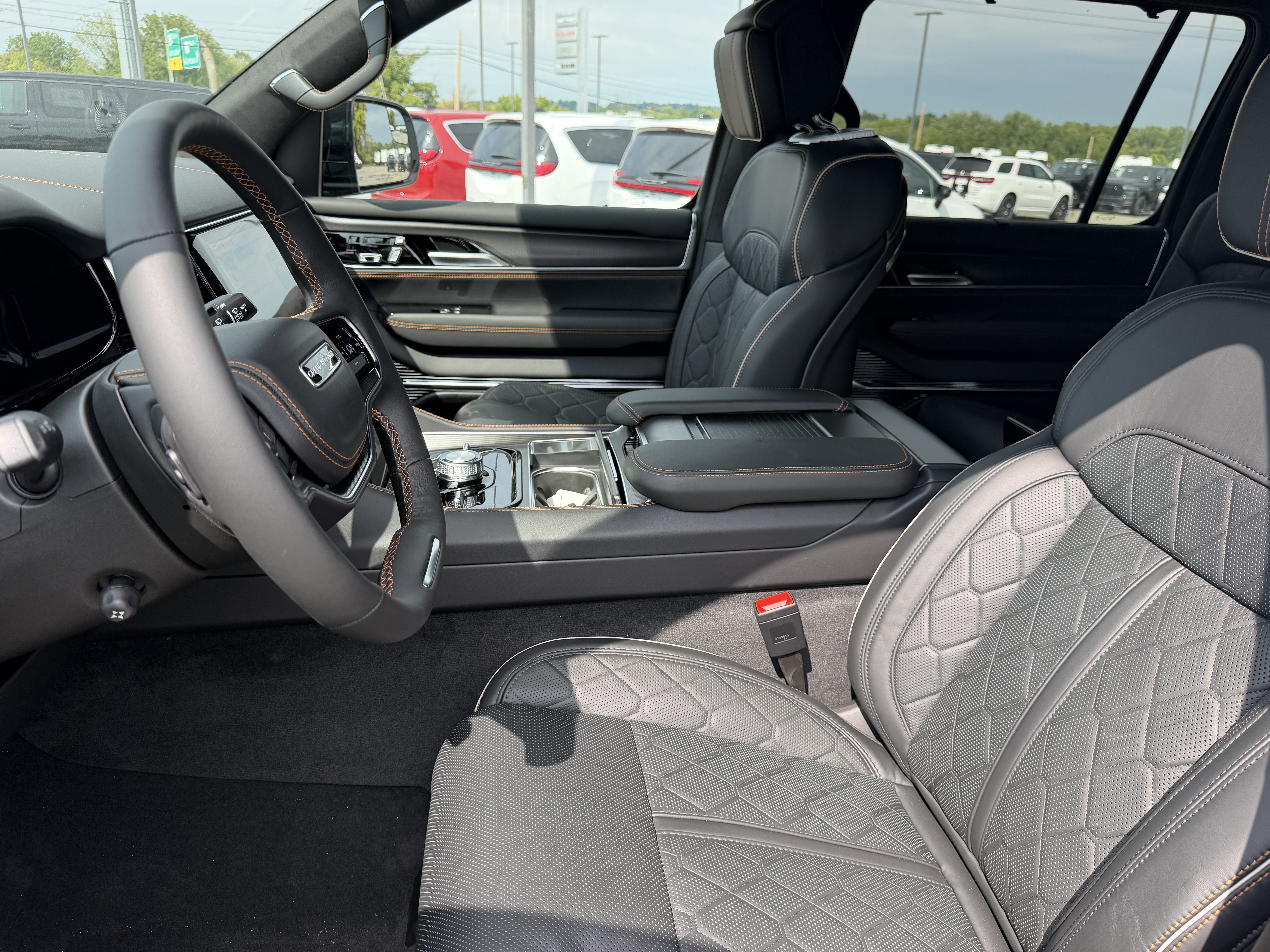 2026 Jeep Grand Wagoneer GRAND WAGONEER L SUMMIT RESERVE 4X4
