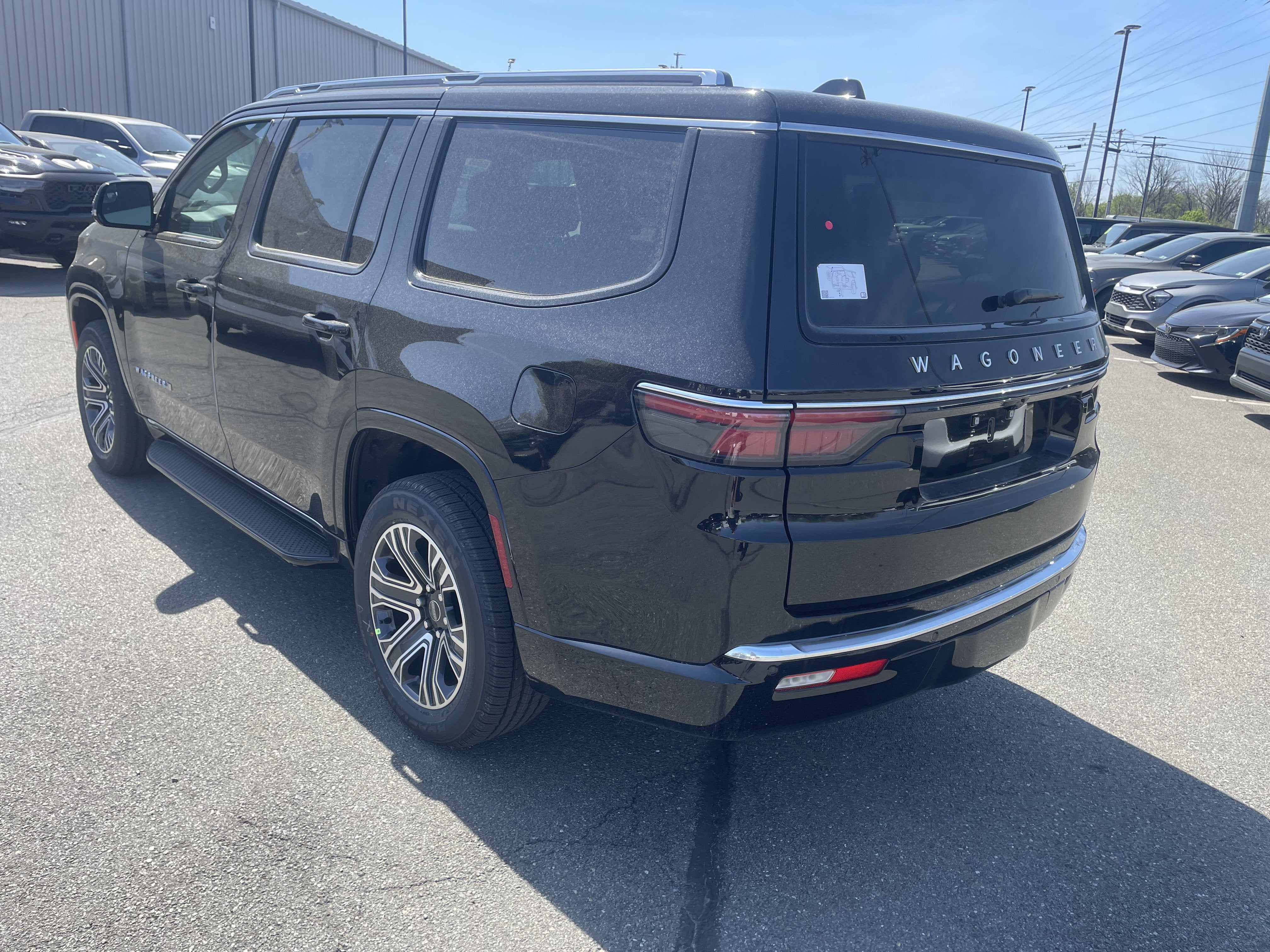 2025 Jeep Wagoneer WAGONEER 4X4