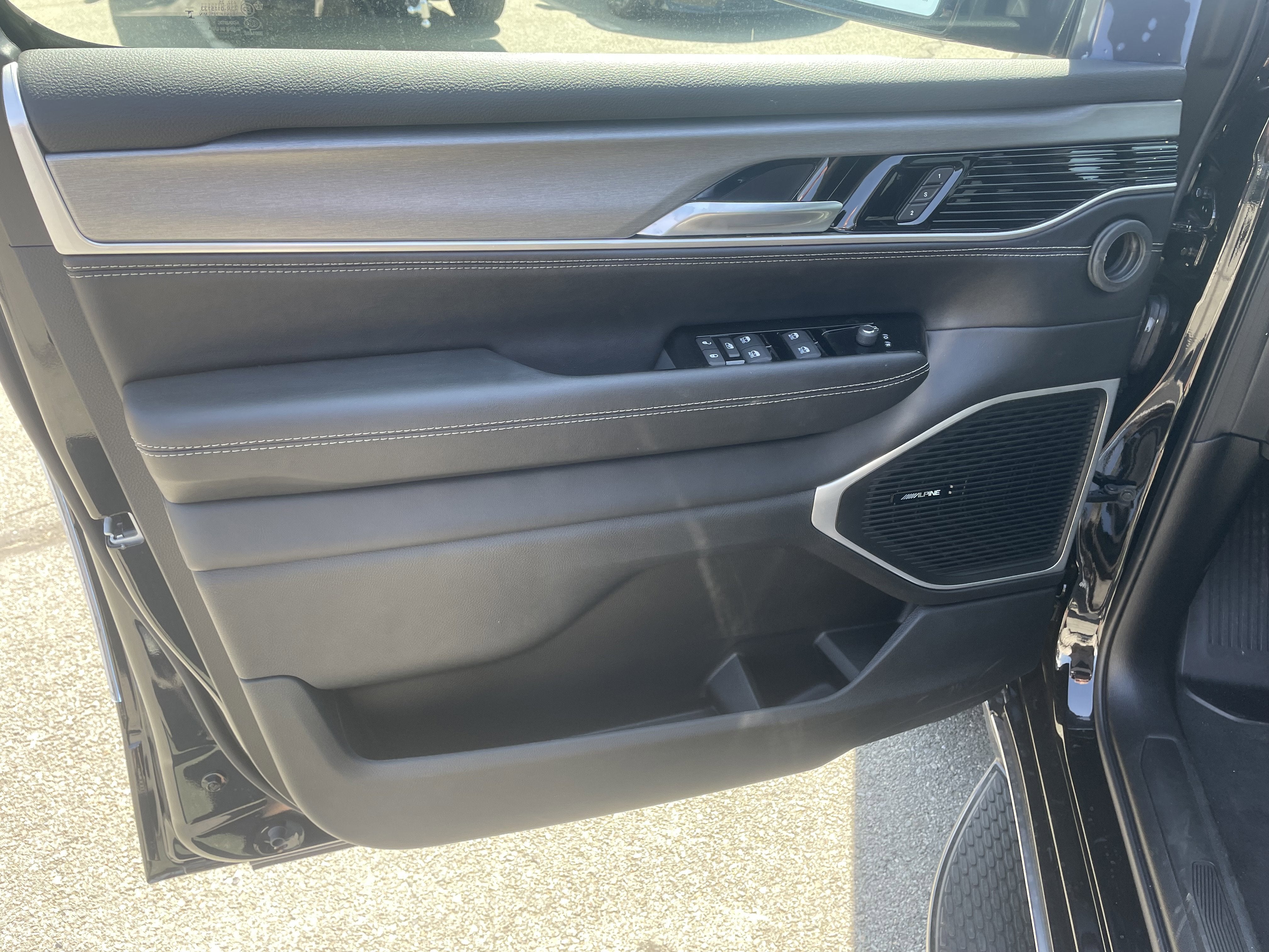 2025 Jeep Wagoneer WAGONEER 4X4