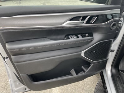 2025 Jeep Wagoneer WAGONEER CARBIDE 4X4