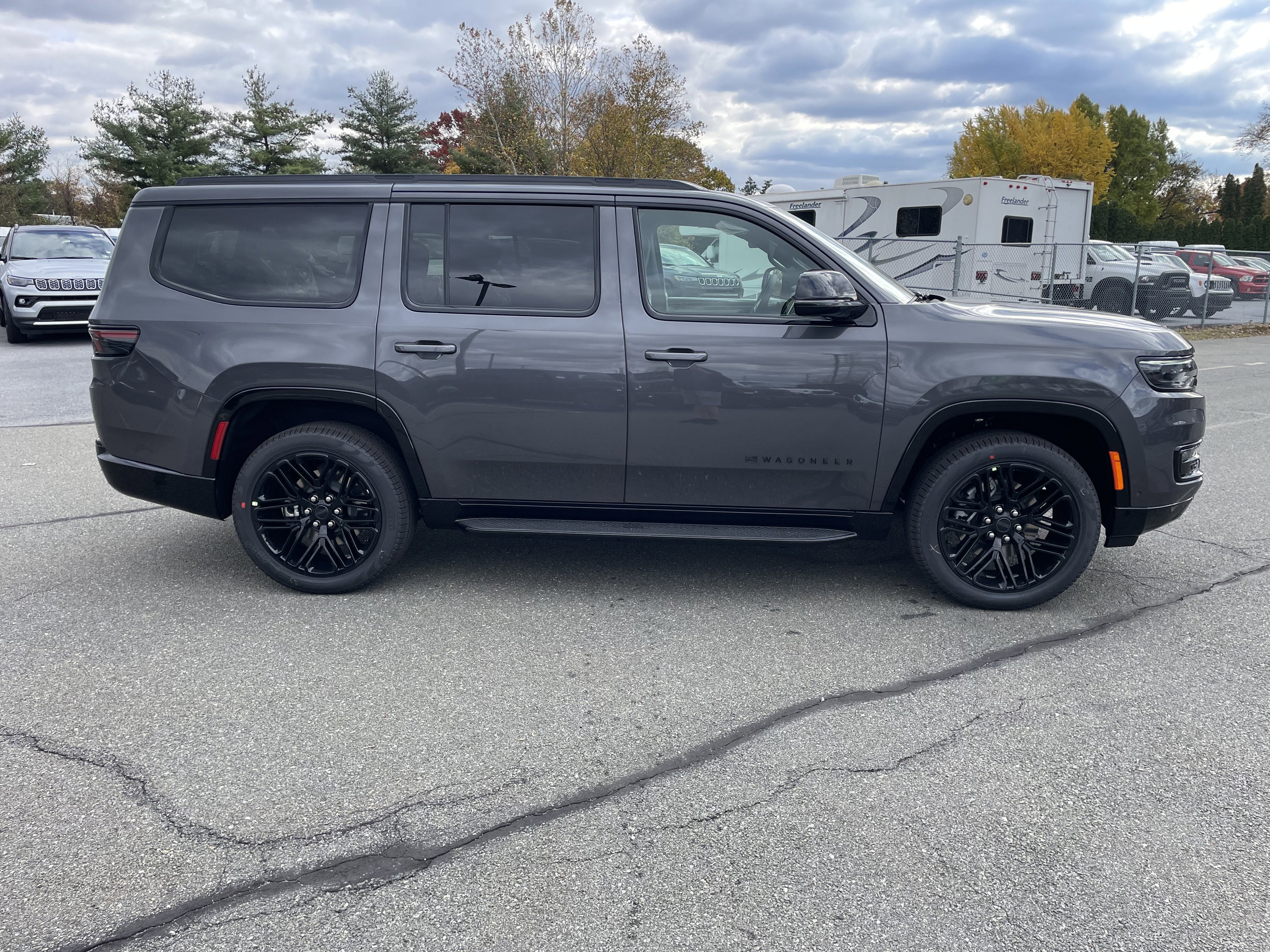 2025 Jeep Wagoneer WAGONEER CARBIDE 4X4