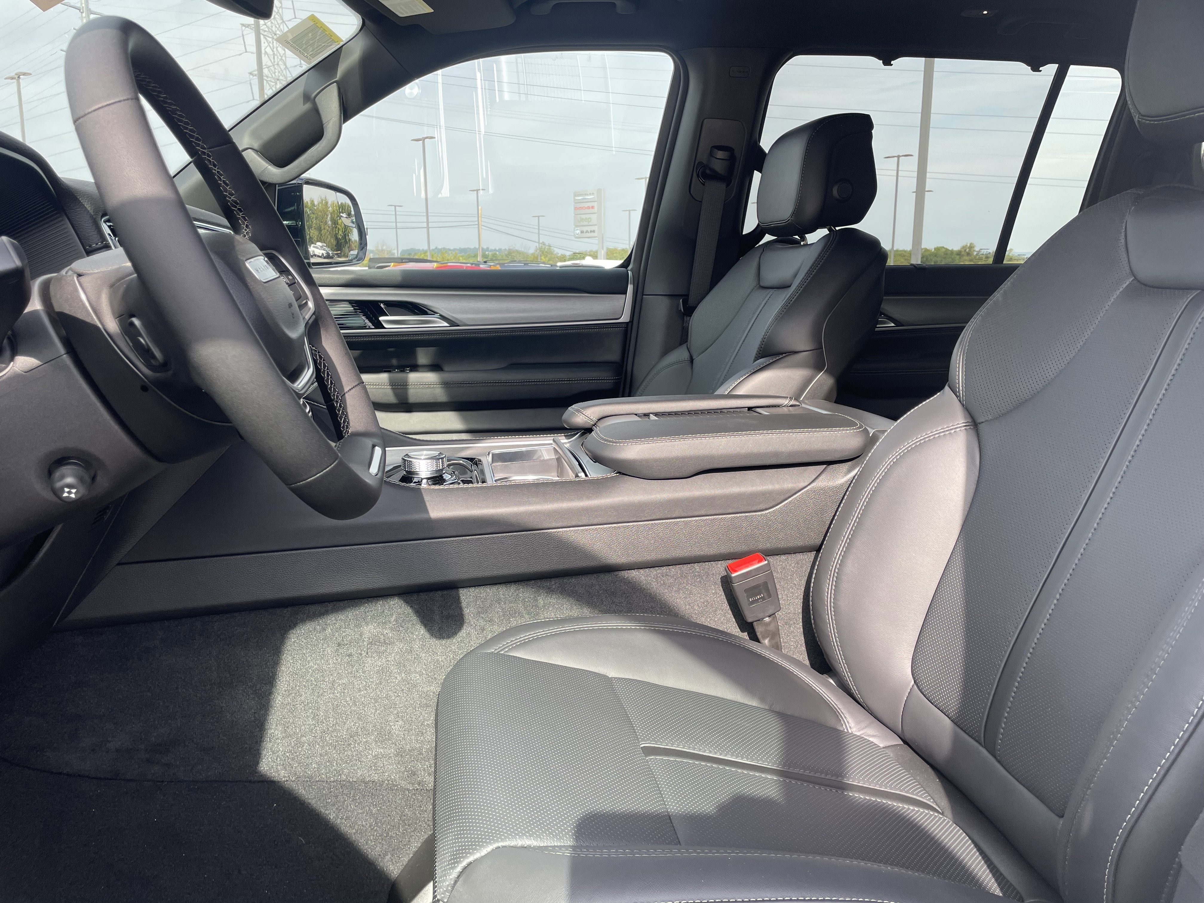 2025 Jeep Wagoneer WAGONEER SUPER 4X4