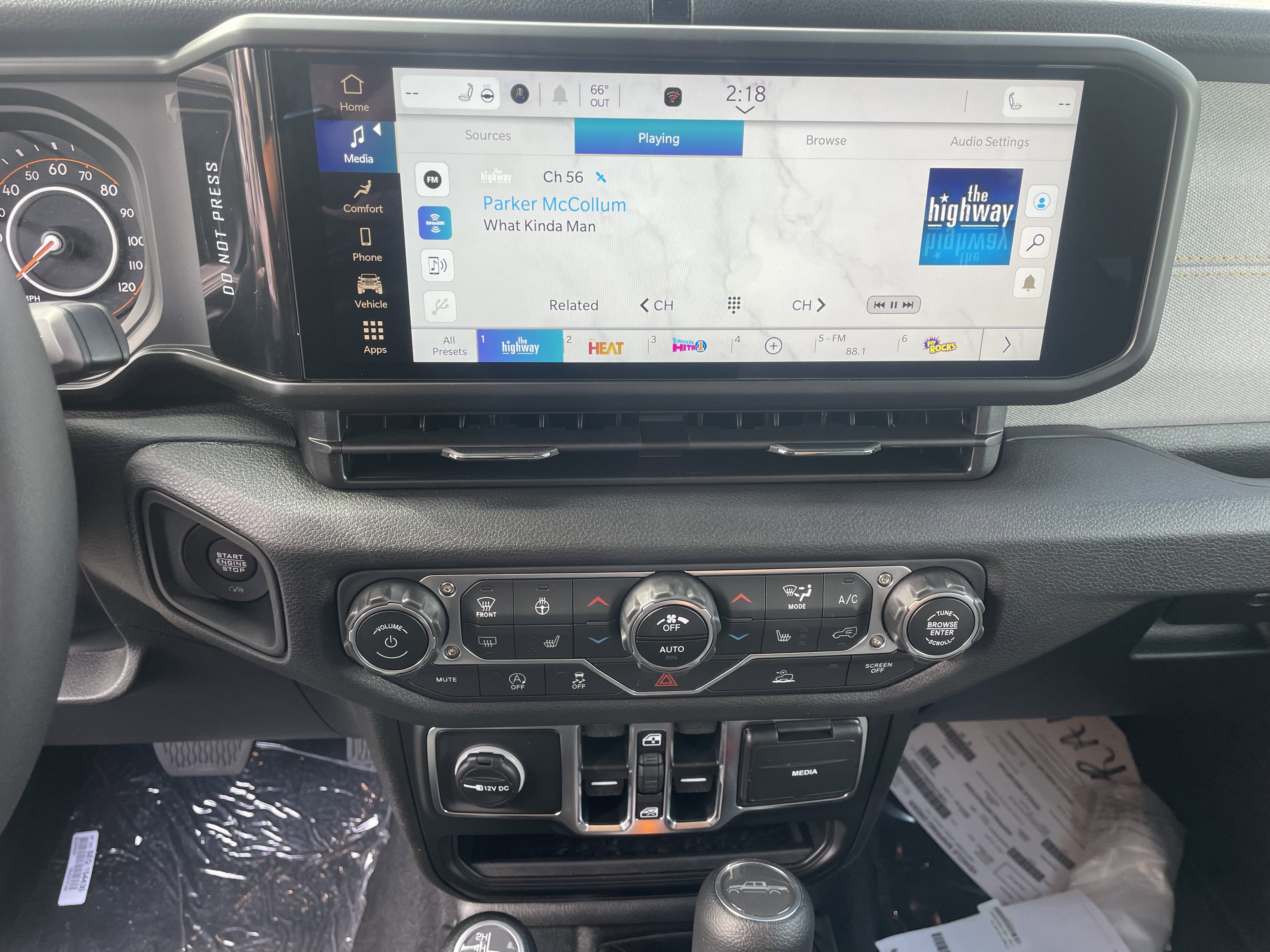 2025 Jeep Gladiator GLADIATOR SPORT S 4X4