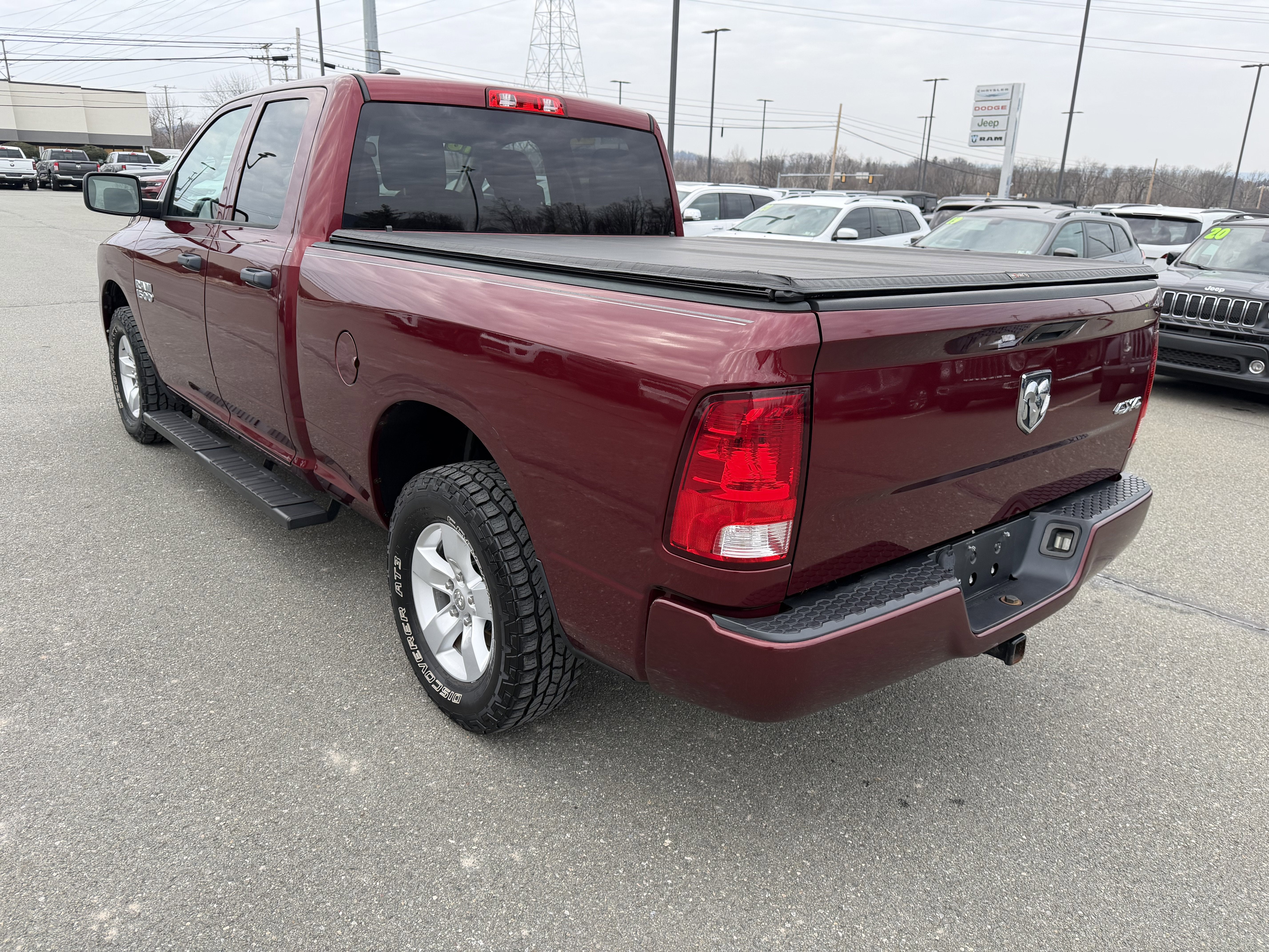 2018 RAM 1500 Express Quad Cab 4x4 6'4' Box