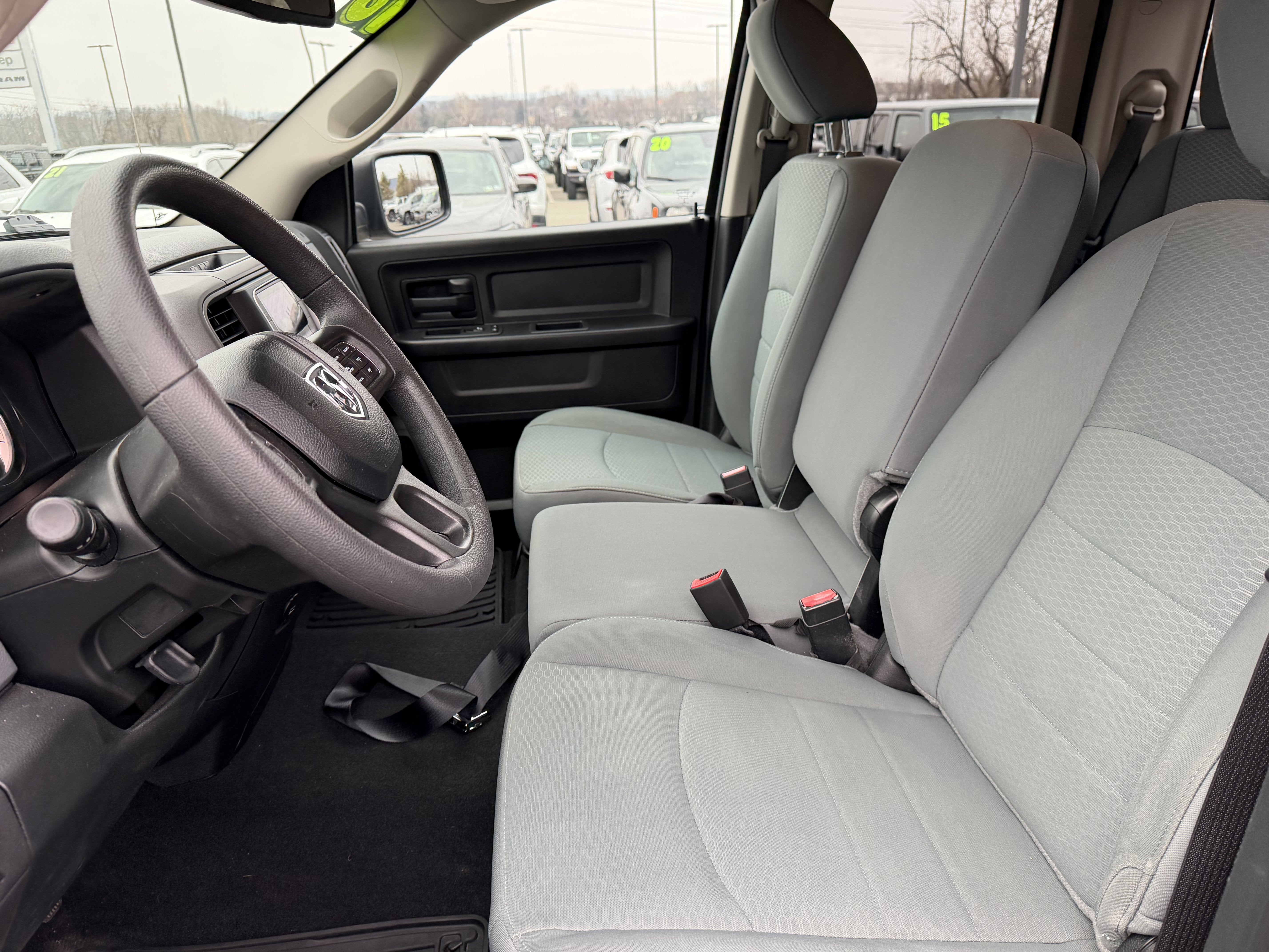 2018 RAM 1500 Express Quad Cab 4x4 6'4' Box