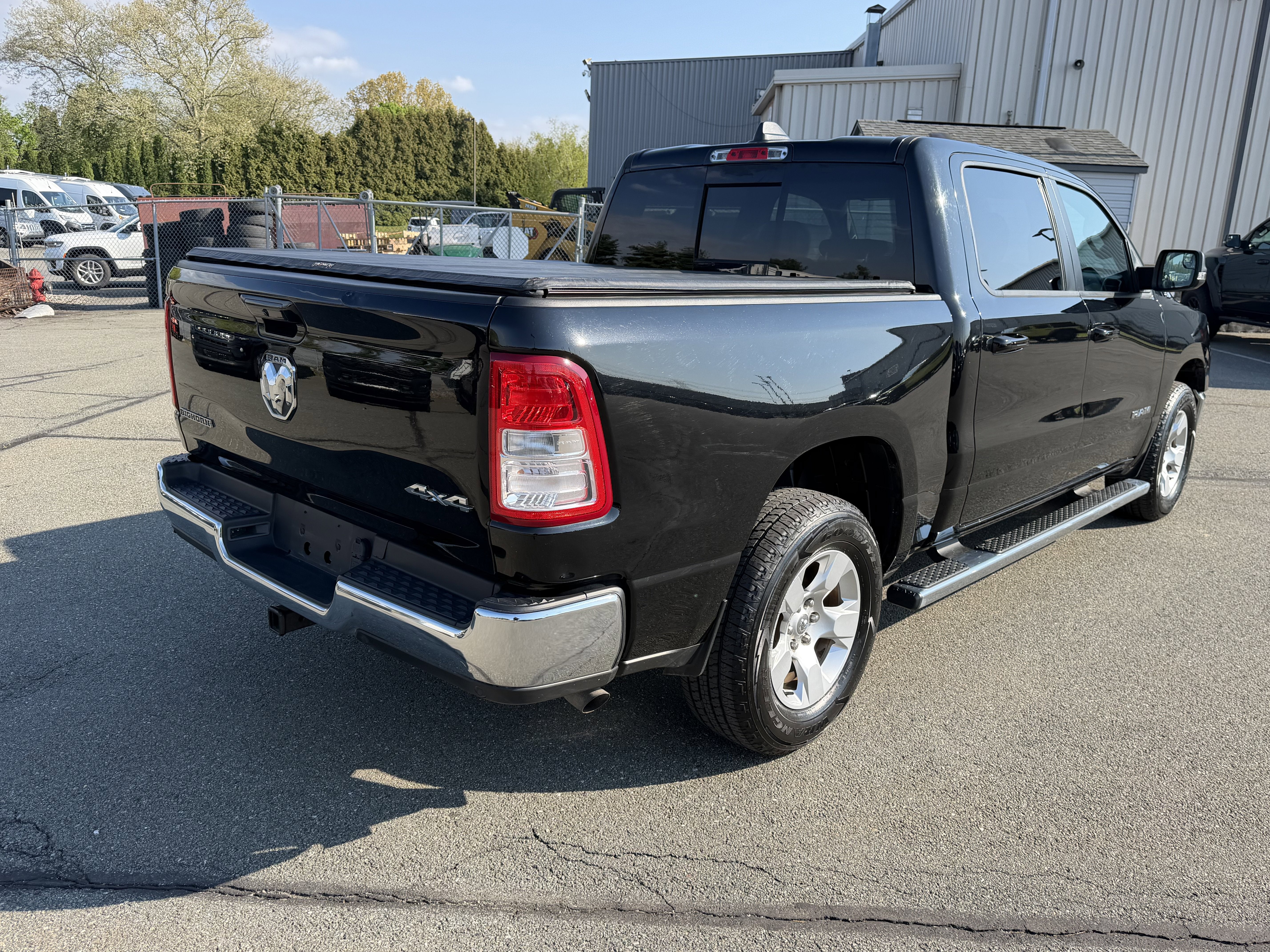 2021 RAM 1500 Big Horn Crew Cab 4x4 5'7' Box