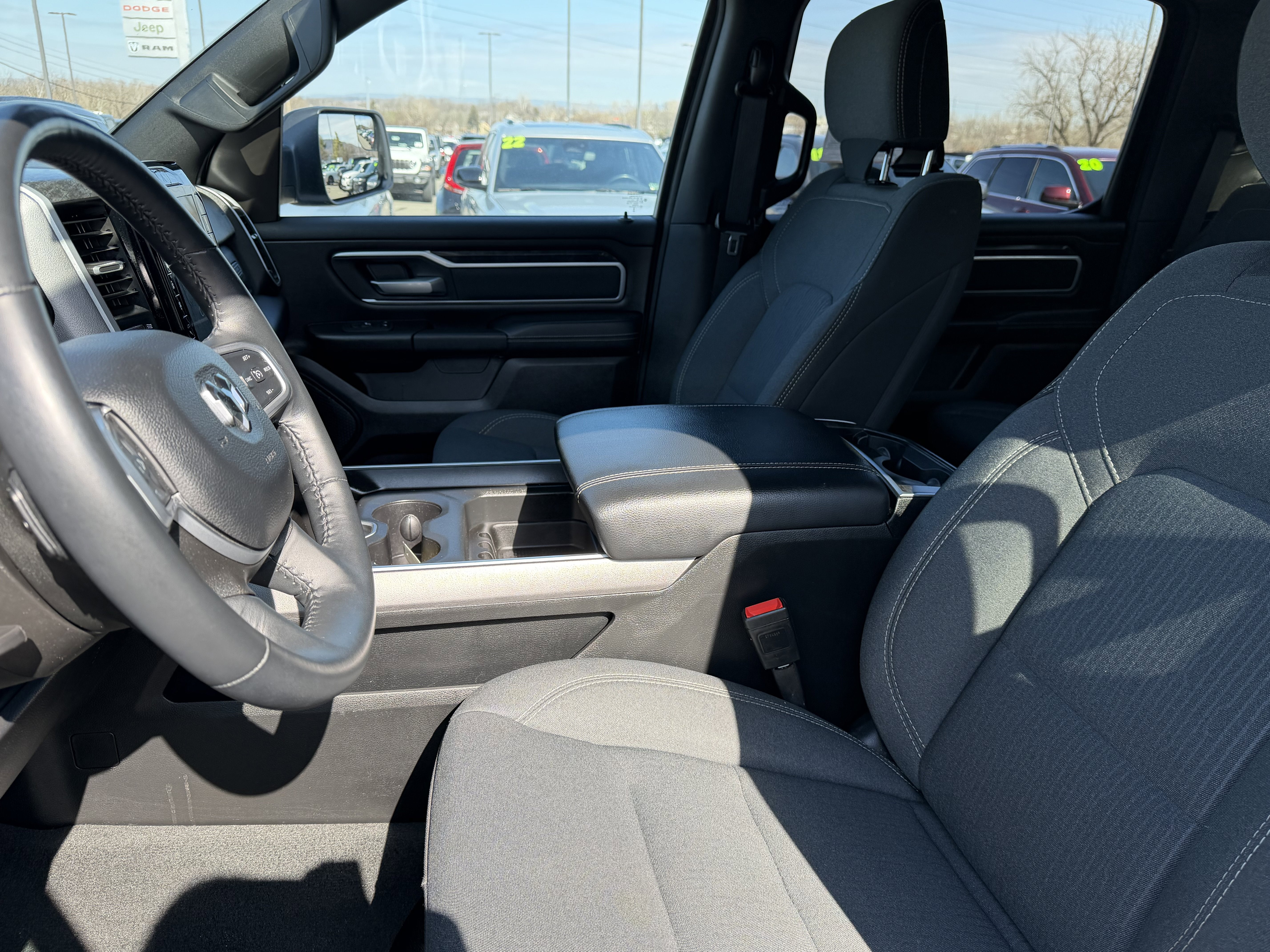 2023 RAM 1500 Big Horn Crew Cab 4x4 5'7' Box