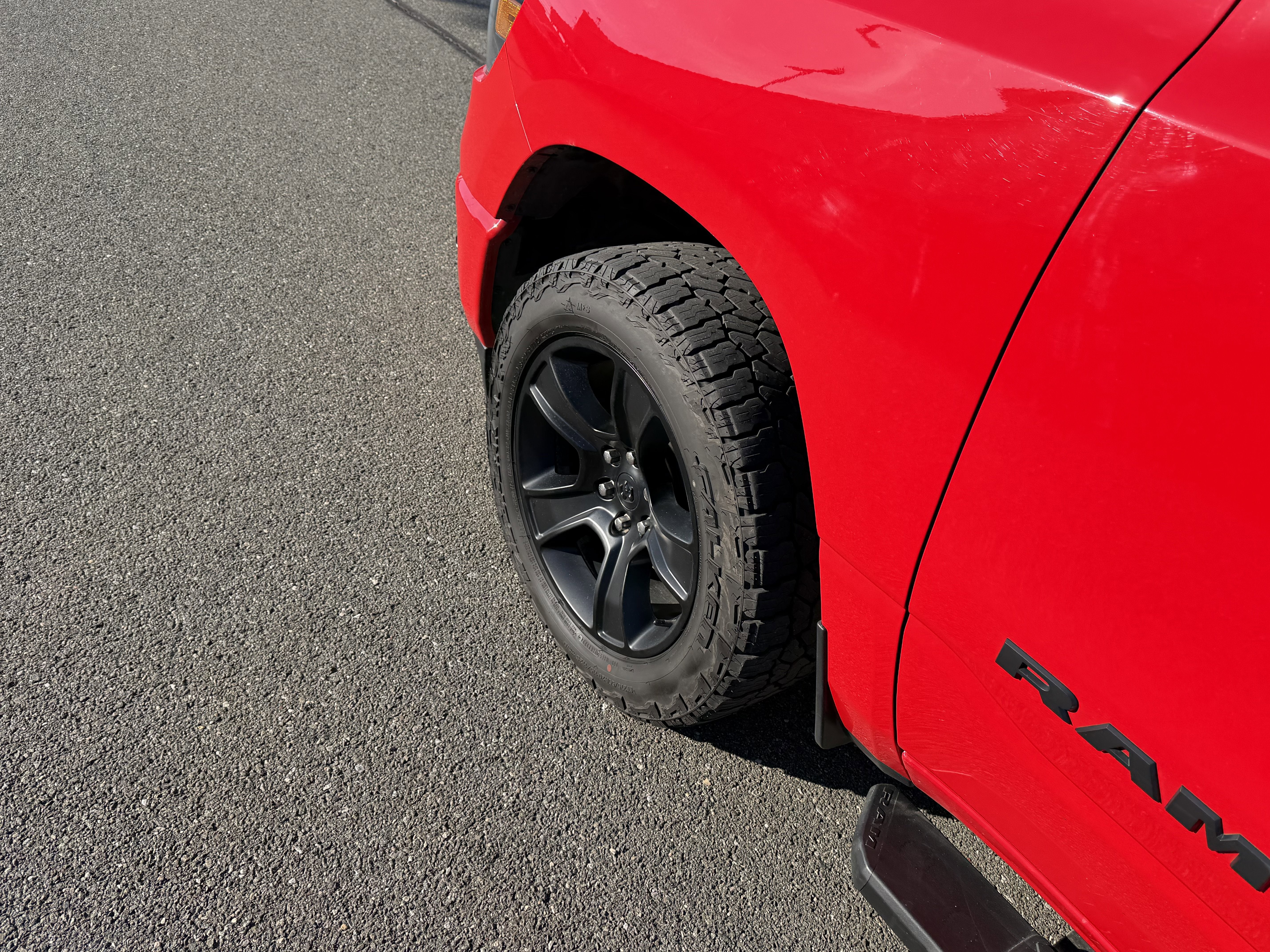 2021 RAM 1500 Big Horn Crew Cab 4x4 5'7' Box