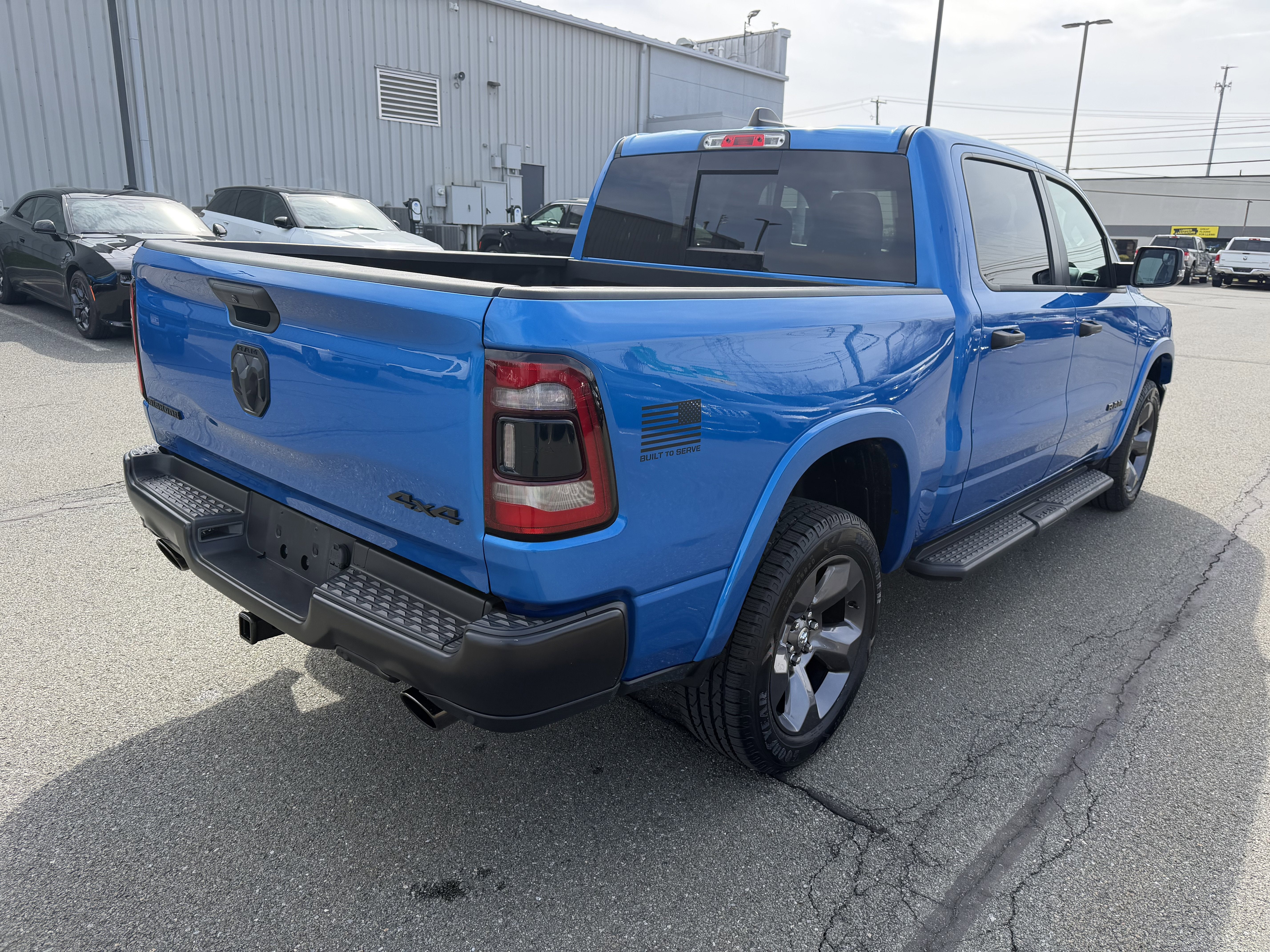 2023 RAM 1500 Big Horn Crew Cab 4x4 5'7' Box