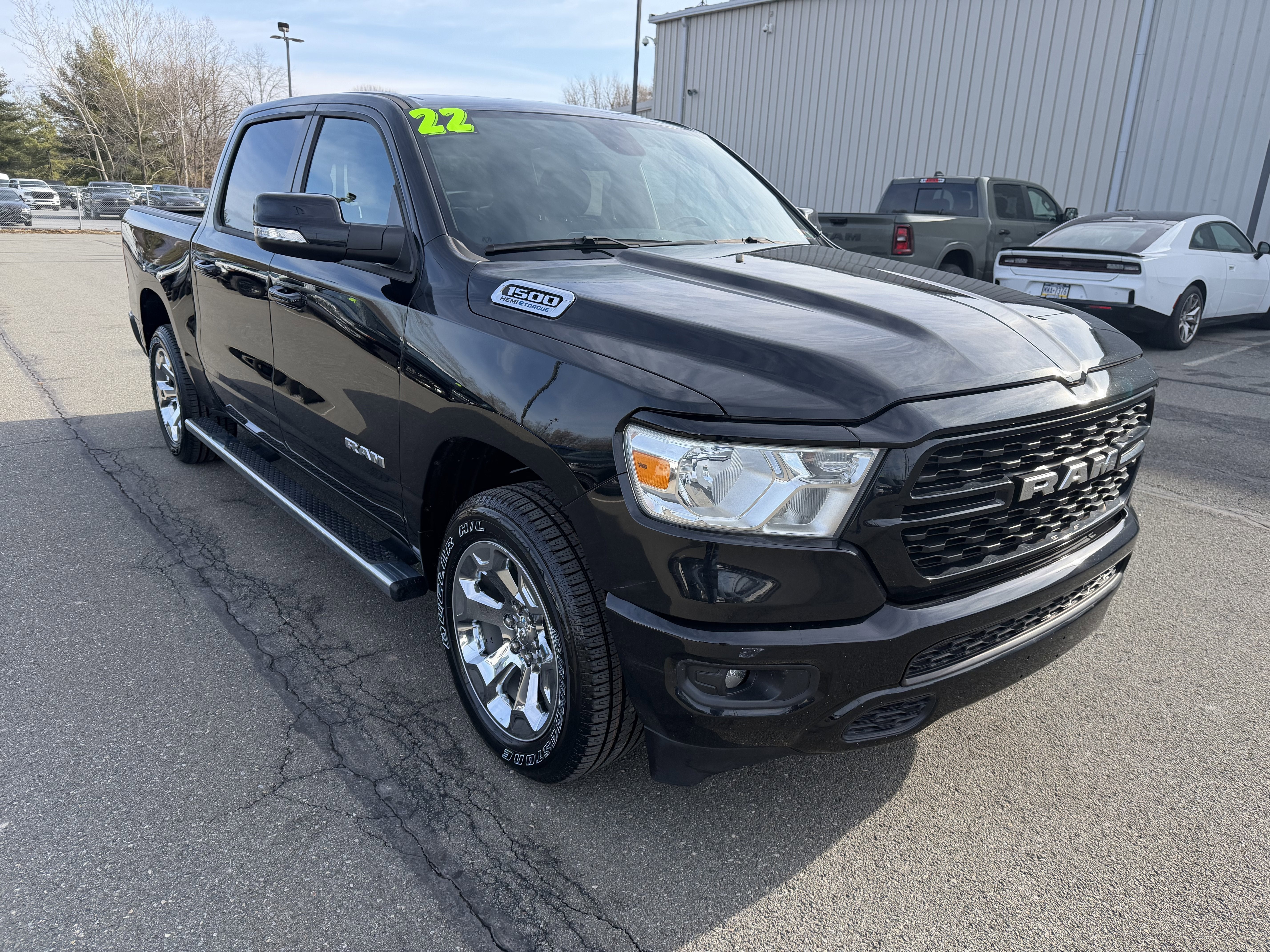 2022 RAM 1500 Big Horn Crew Cab 4x4 5'7' Box