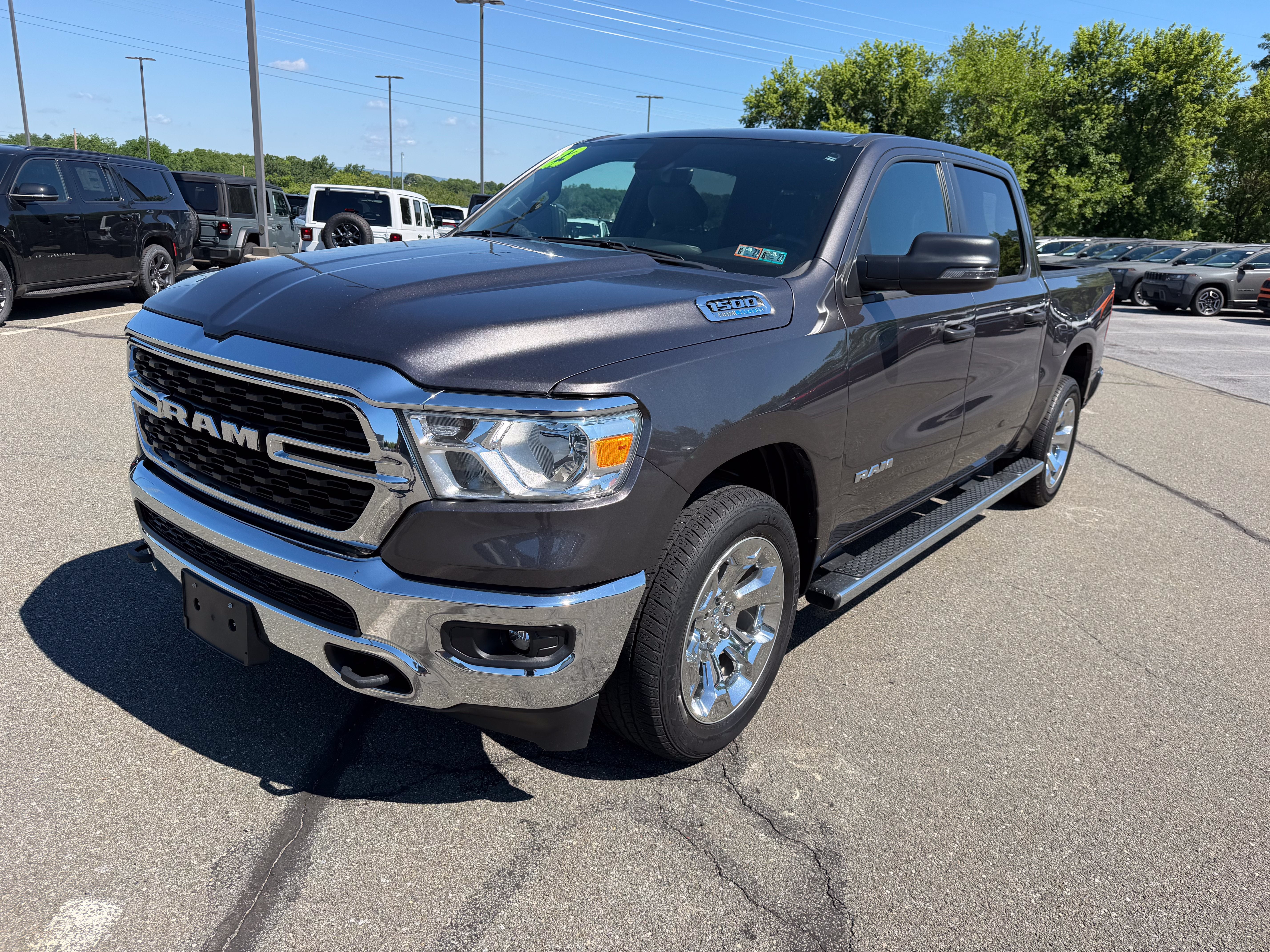2023 RAM 1500 Big Horn Crew Cab 4x4 5'7' Box