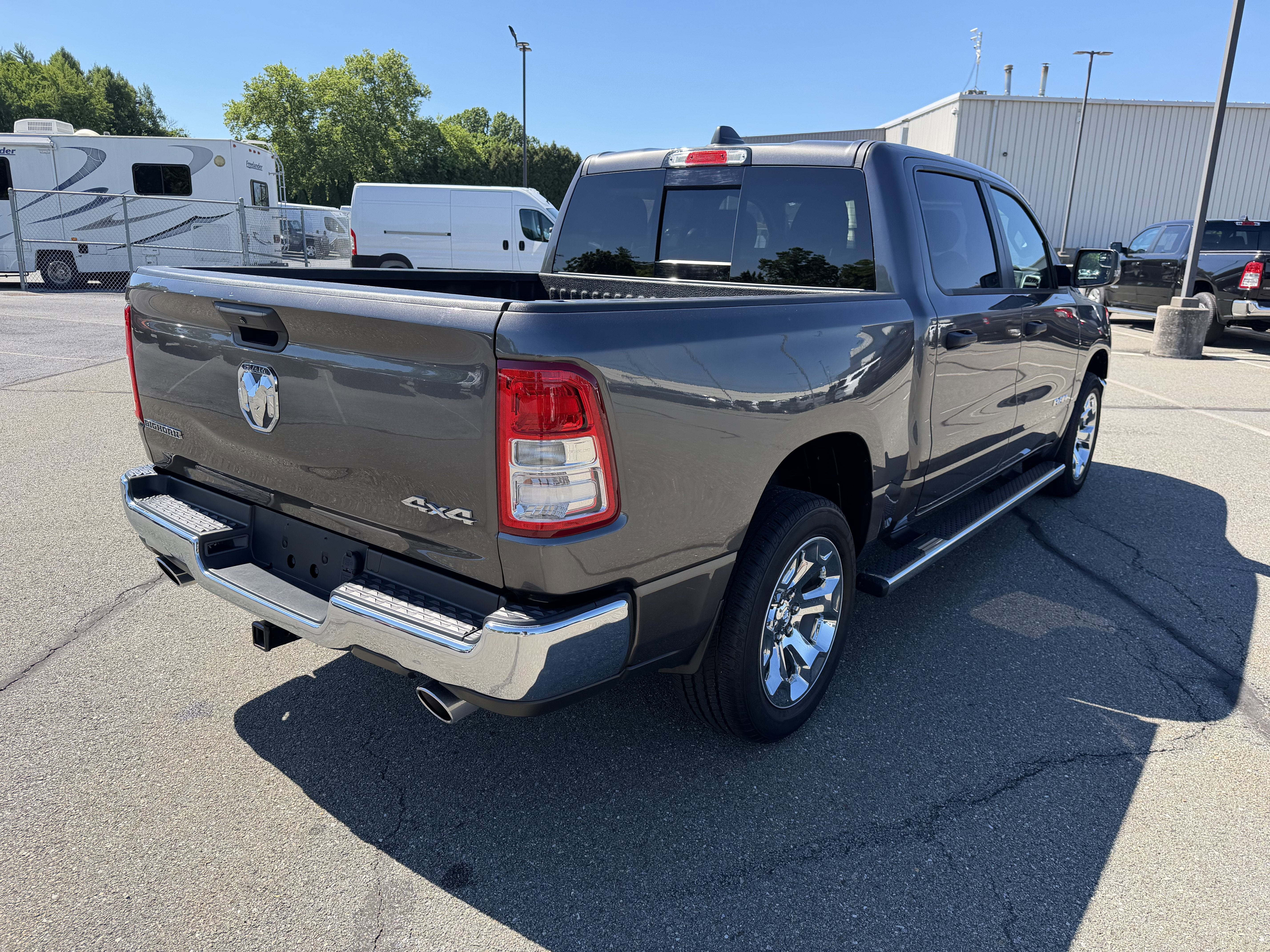 2023 RAM 1500 Big Horn Crew Cab 4x4 5'7' Box