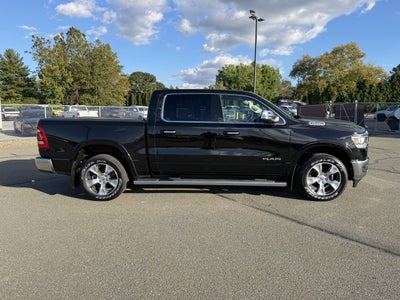 2022 RAM 1500 Laramie Crew Cab 4x4 5'7' Box