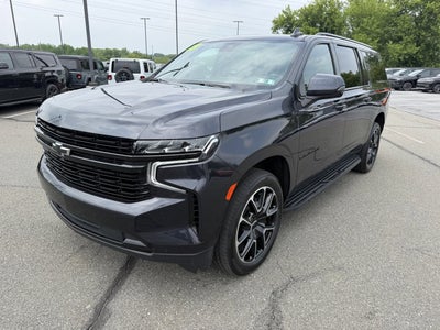 2023 Chevrolet Suburban 4WD RST