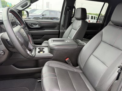 2023 Chevrolet Suburban 4WD RST