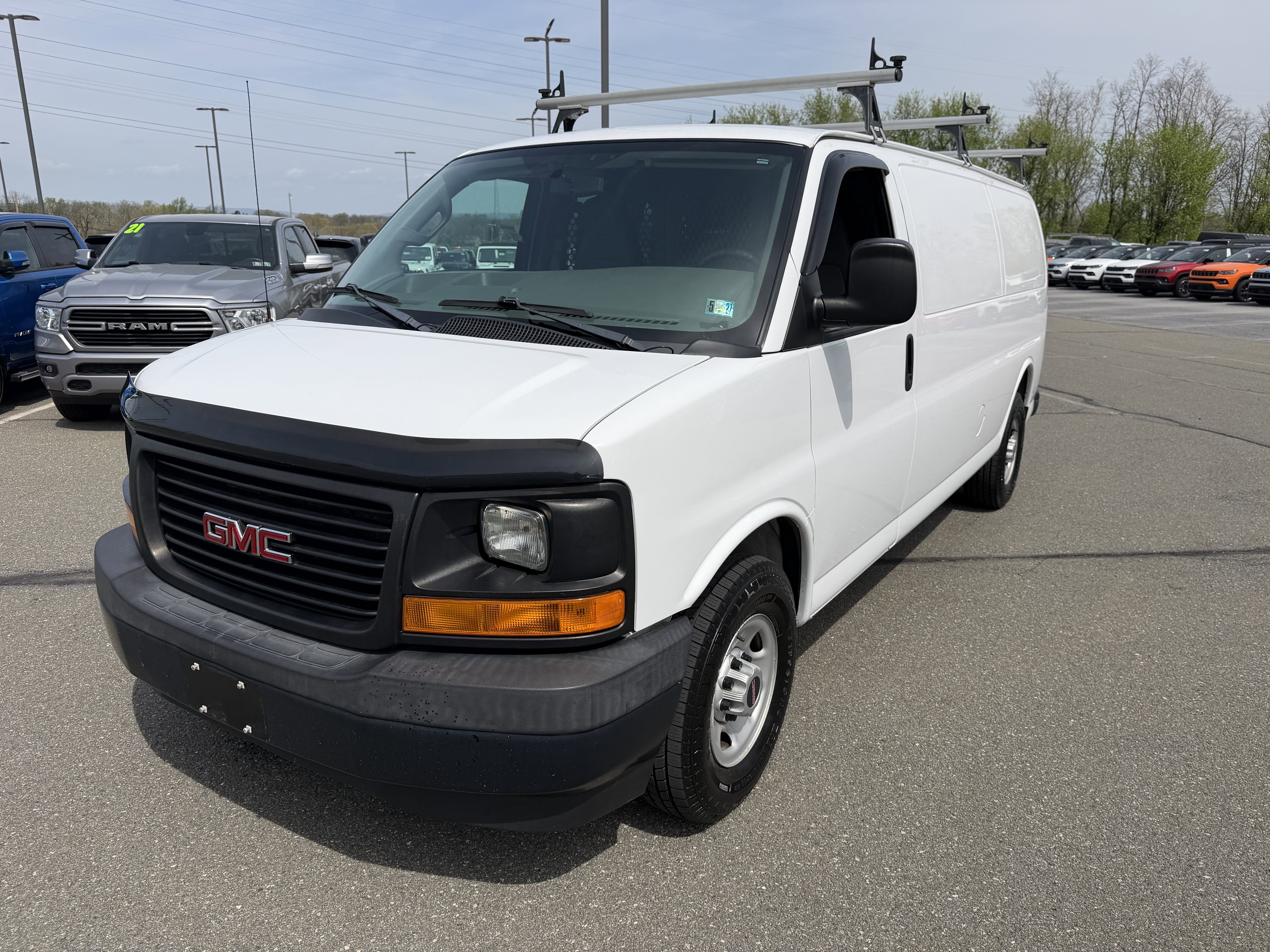 2017 GMC Savana 3500 Work Van