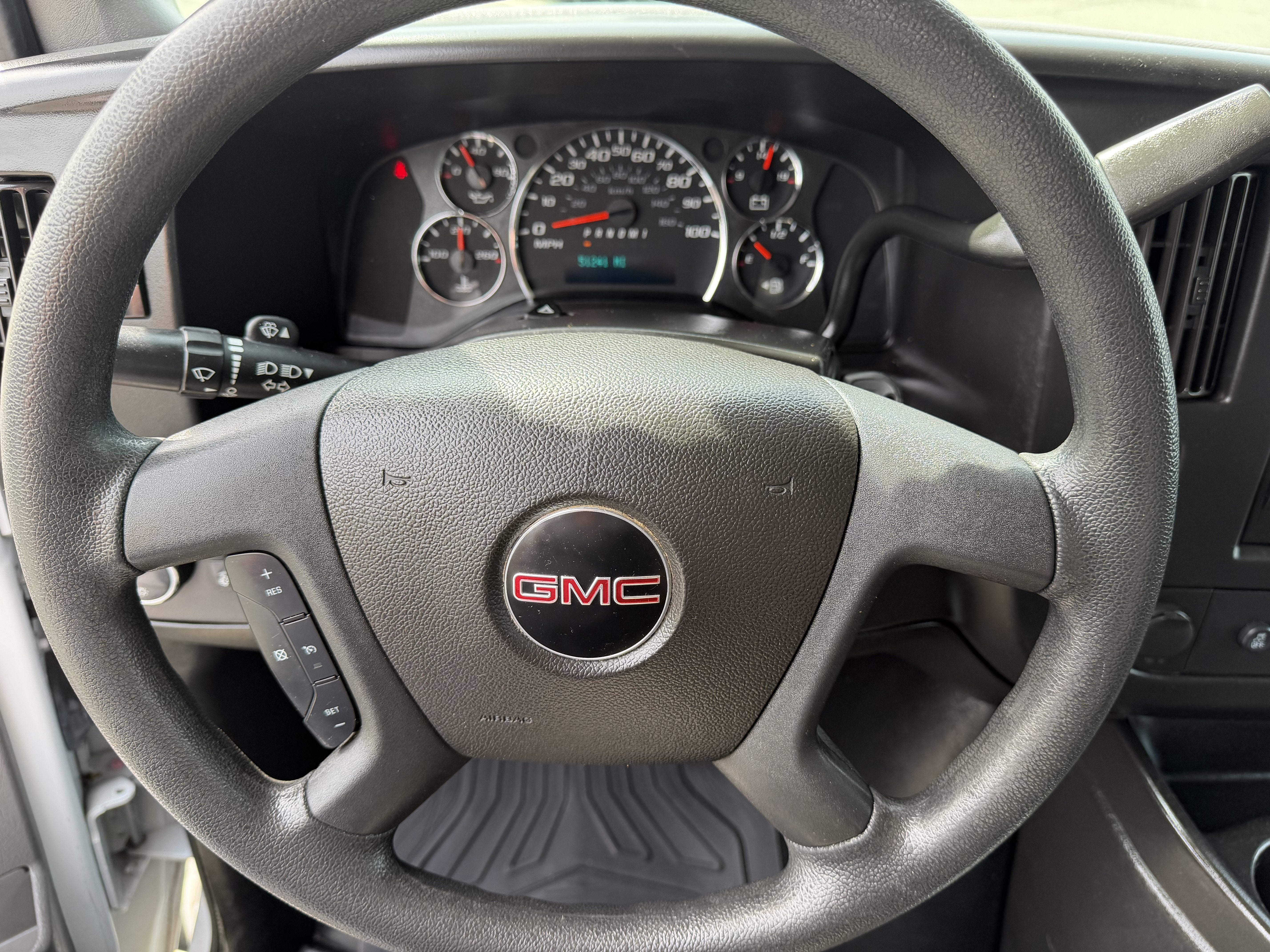 2017 GMC Savana 3500 Work Van