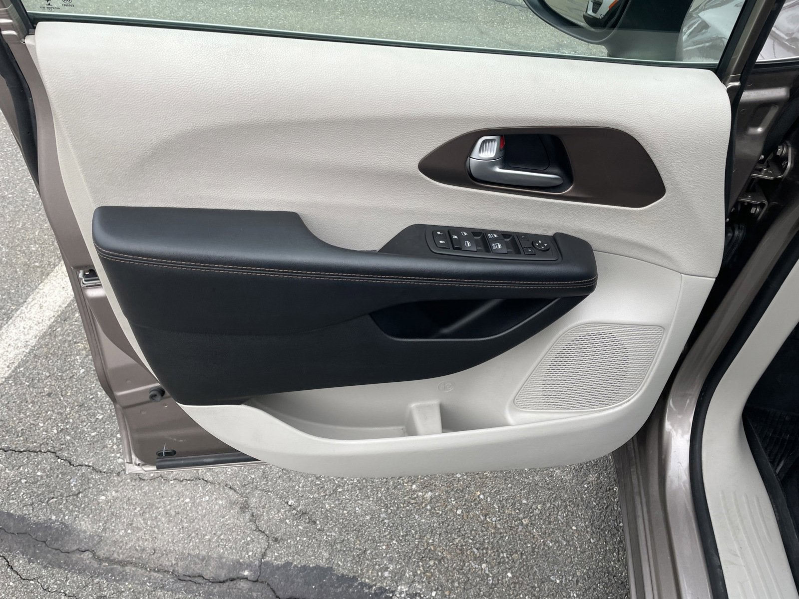 2018 Chrysler Pacifica L