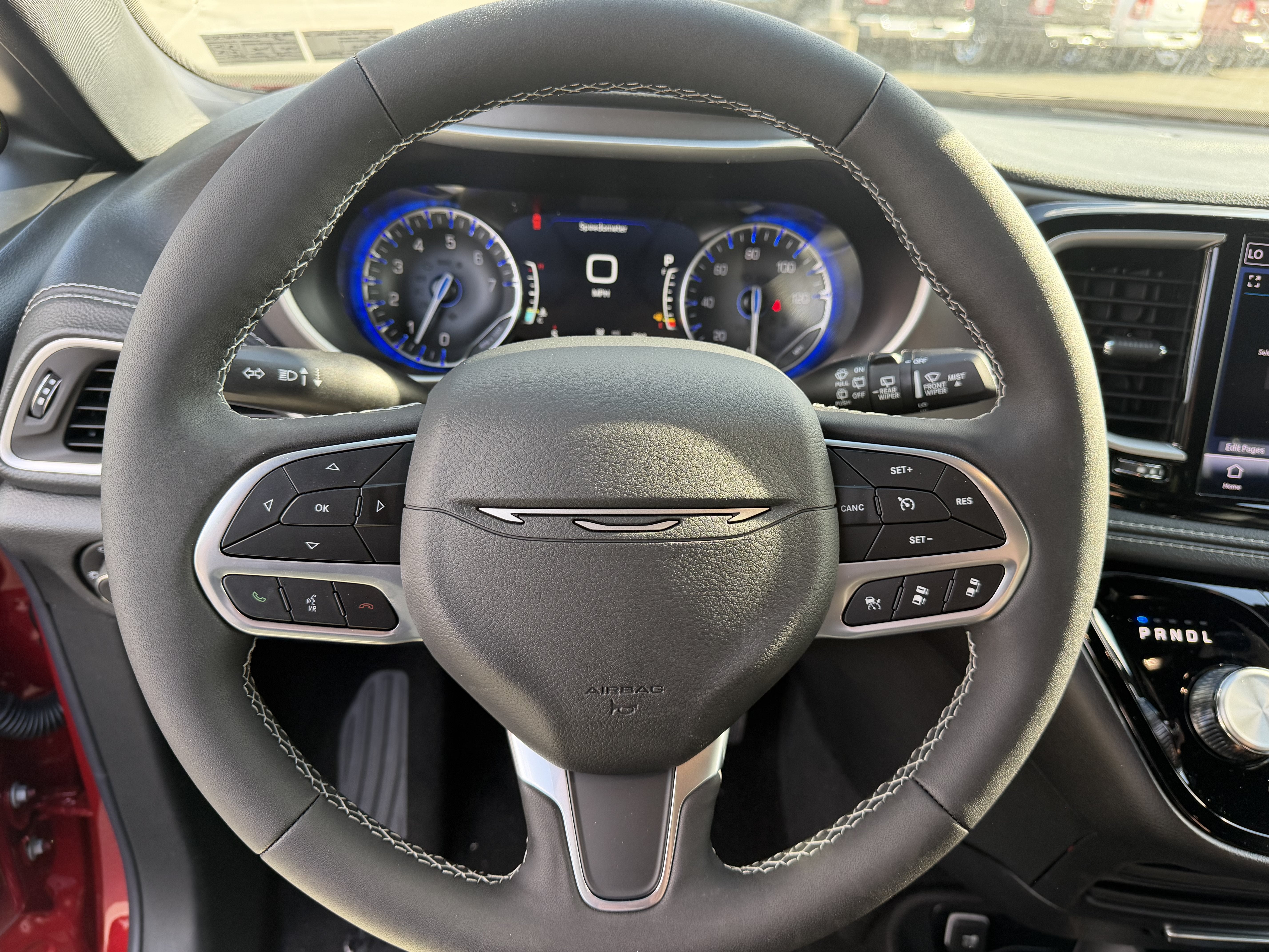 2027 Chrysler Pacifica PACIFICA SELECT